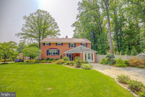Photo of 8201 BRYANT DR, BETHESDA, MD 20817 (MLS # MDMC2095766)