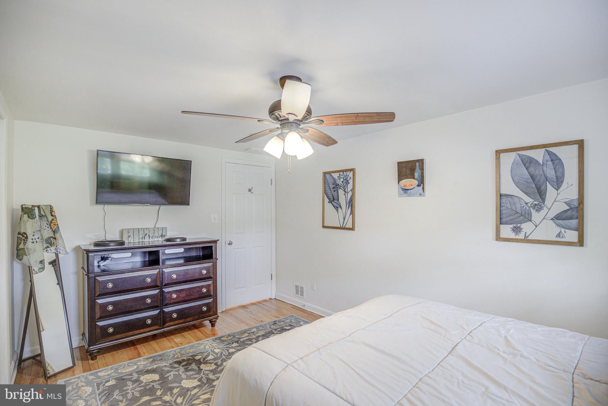 WOODHAVEN - Residential