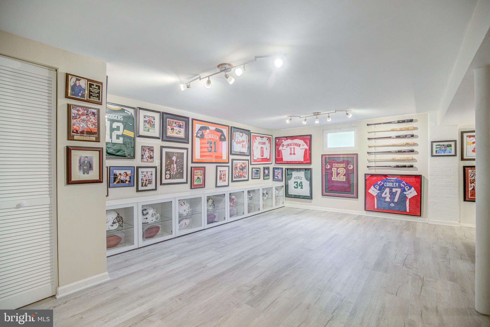 WOODHAVEN - Residential