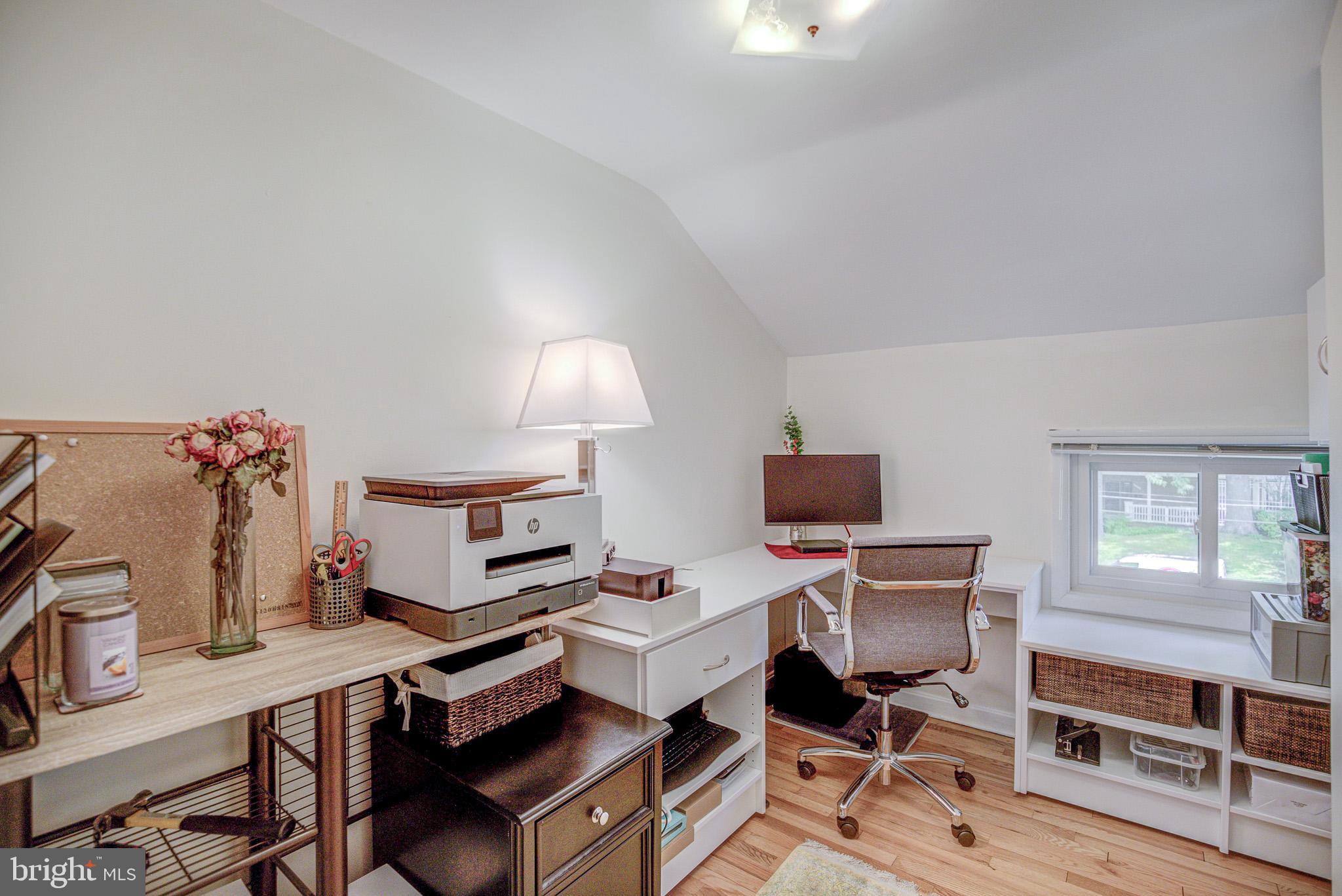 WOODHAVEN - Residential