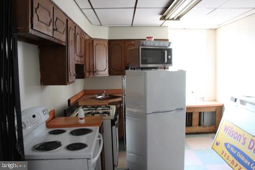 OVERBROOK - Commercial Sale