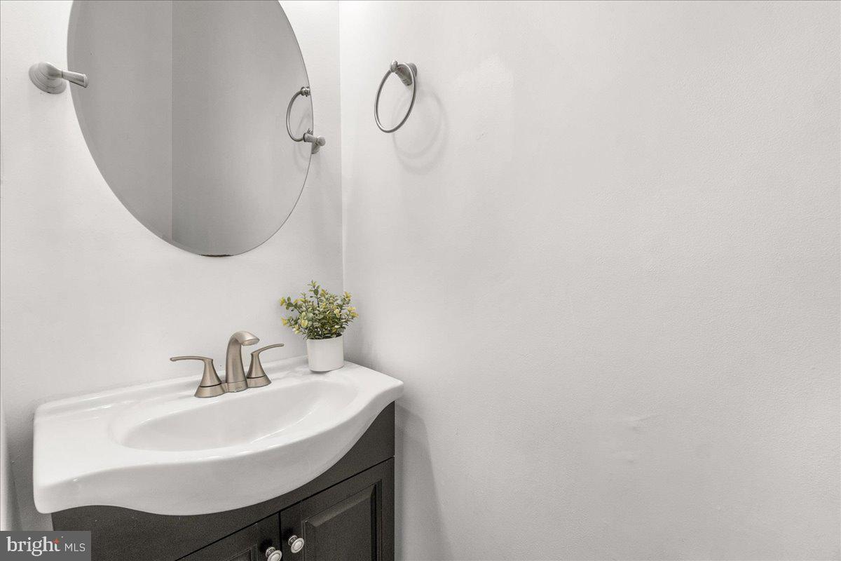 MILL CREEK - Residential