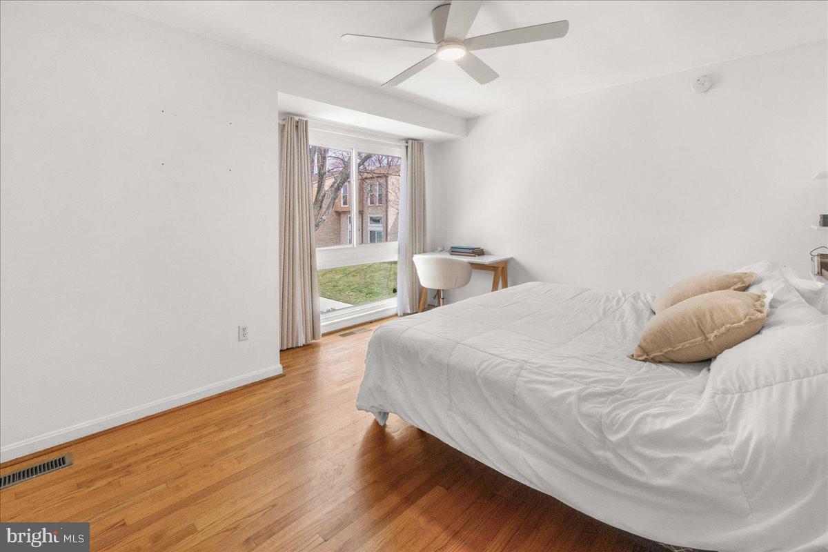 MILL CREEK - Residential