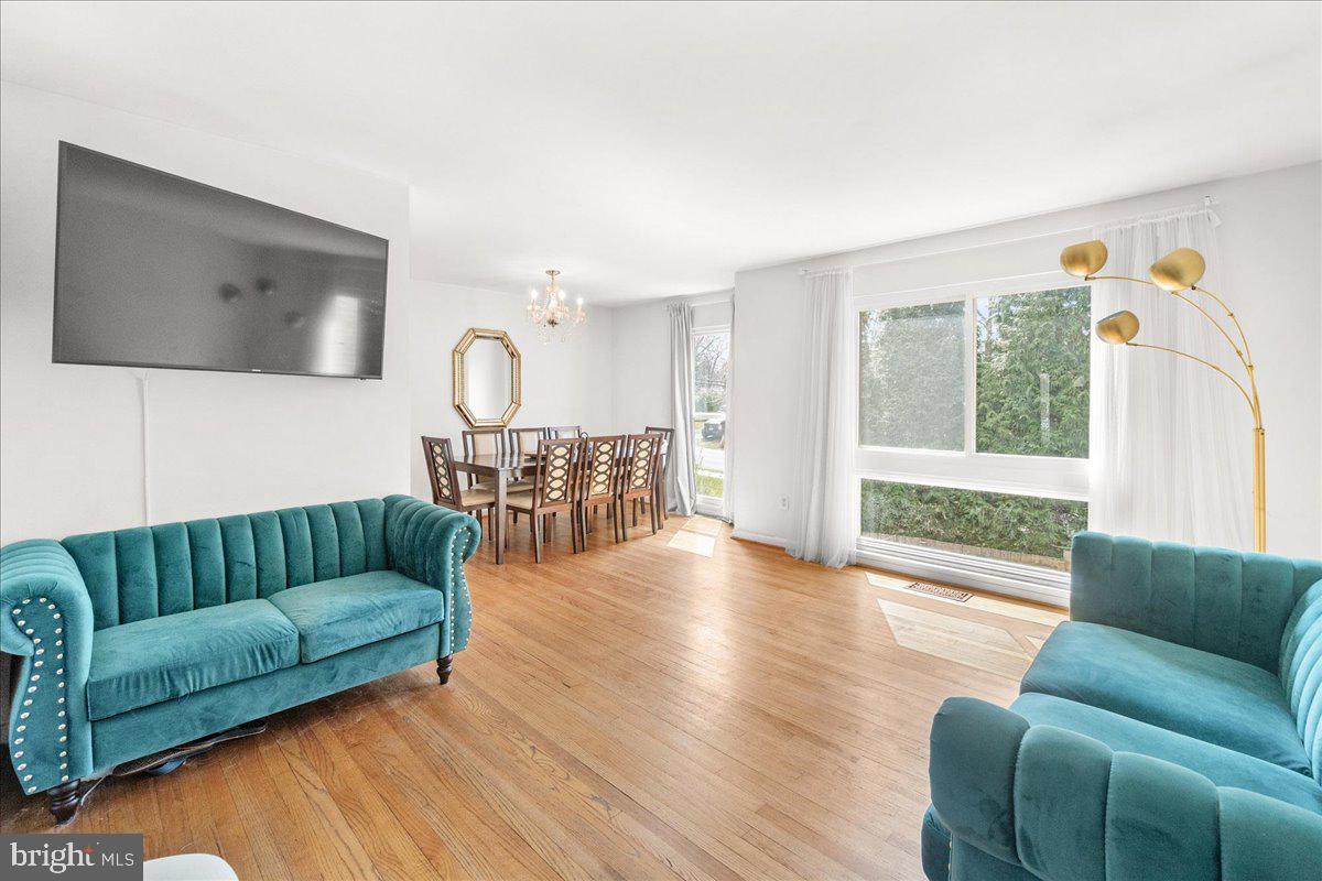 MILL CREEK - Residential