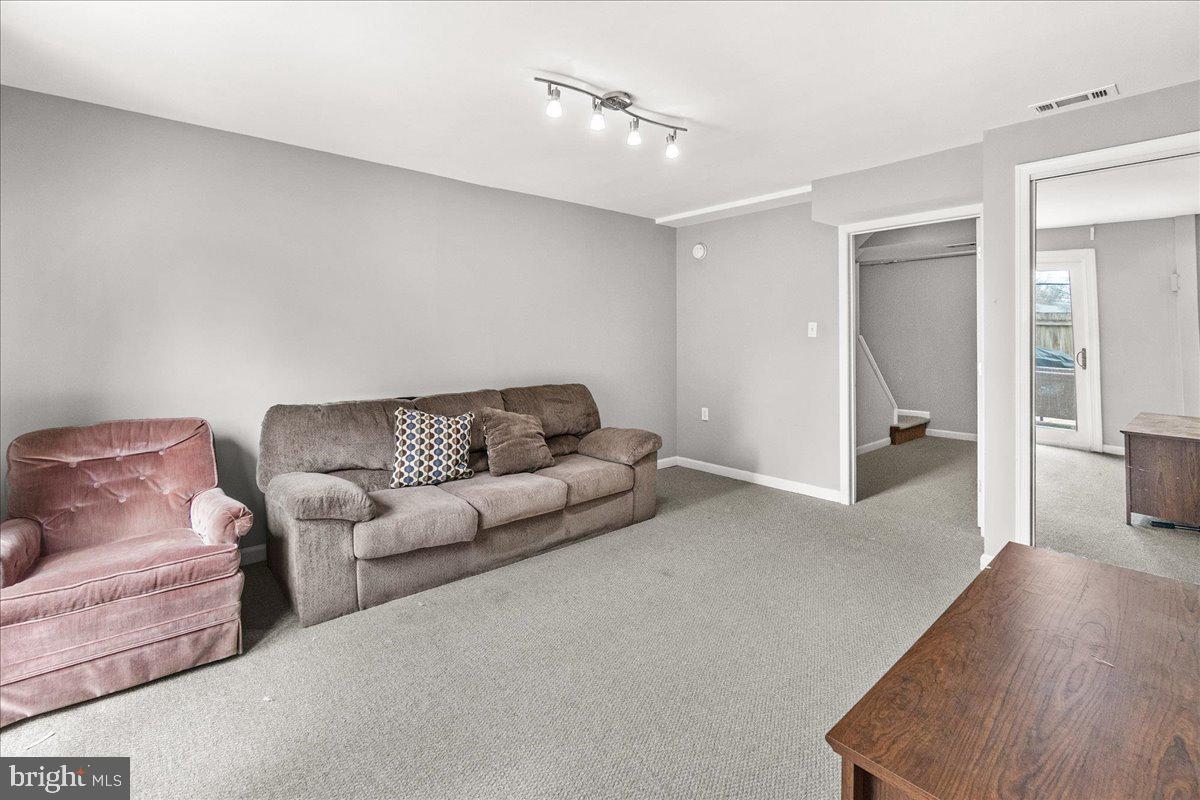 MILL CREEK - Residential