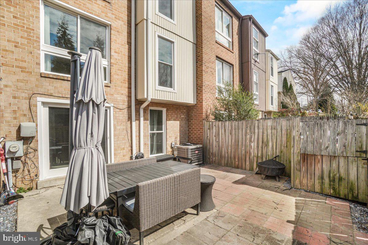 MILL CREEK - Residential