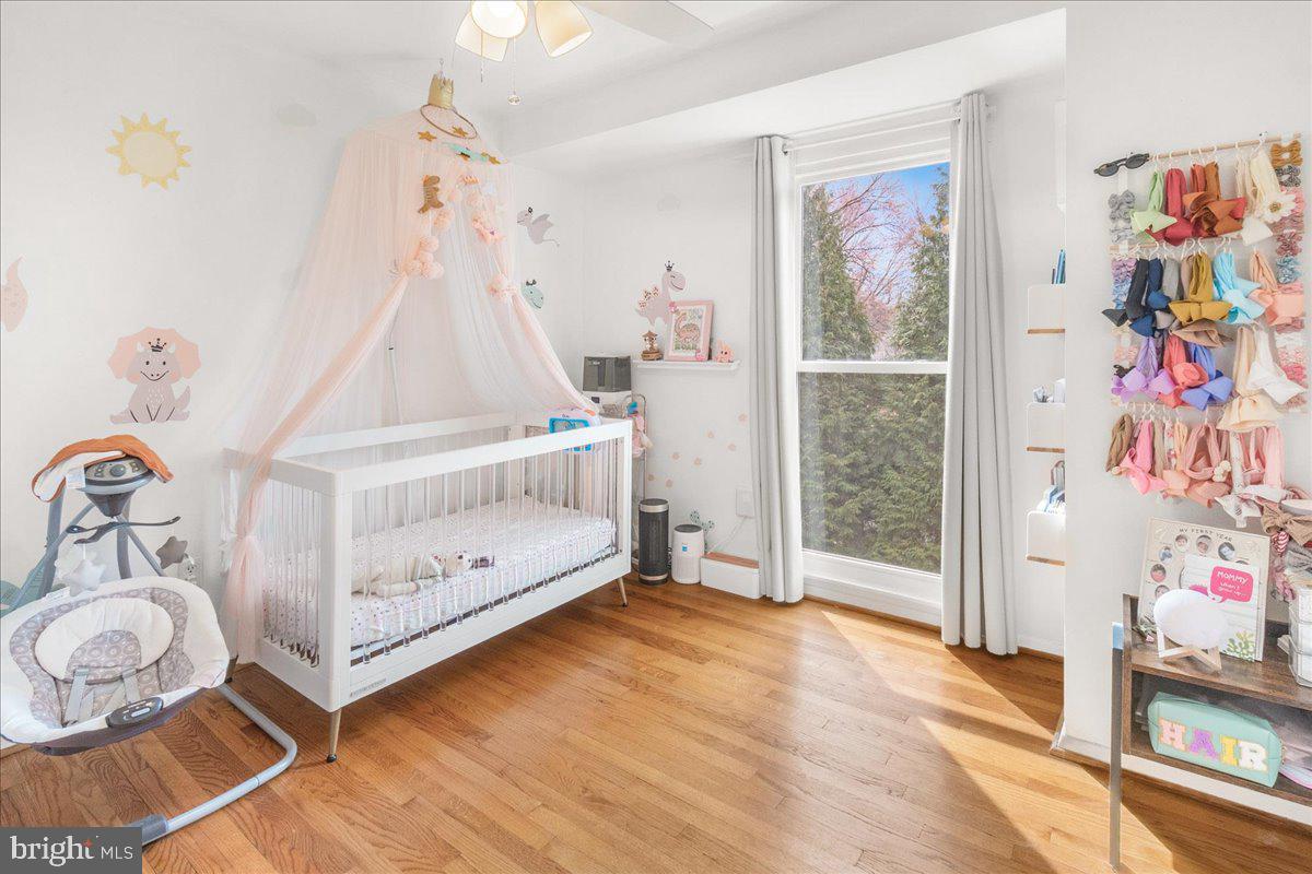 MILL CREEK - Residential