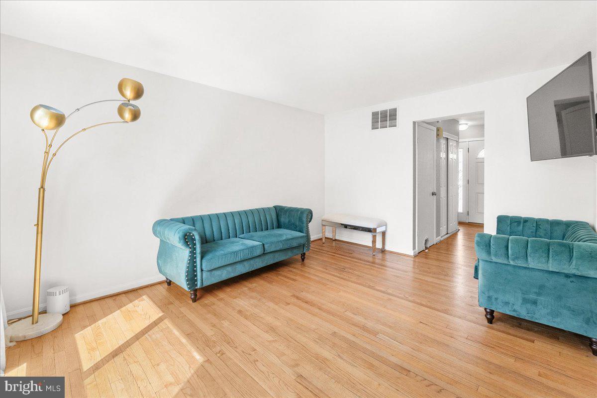 MILL CREEK - Residential