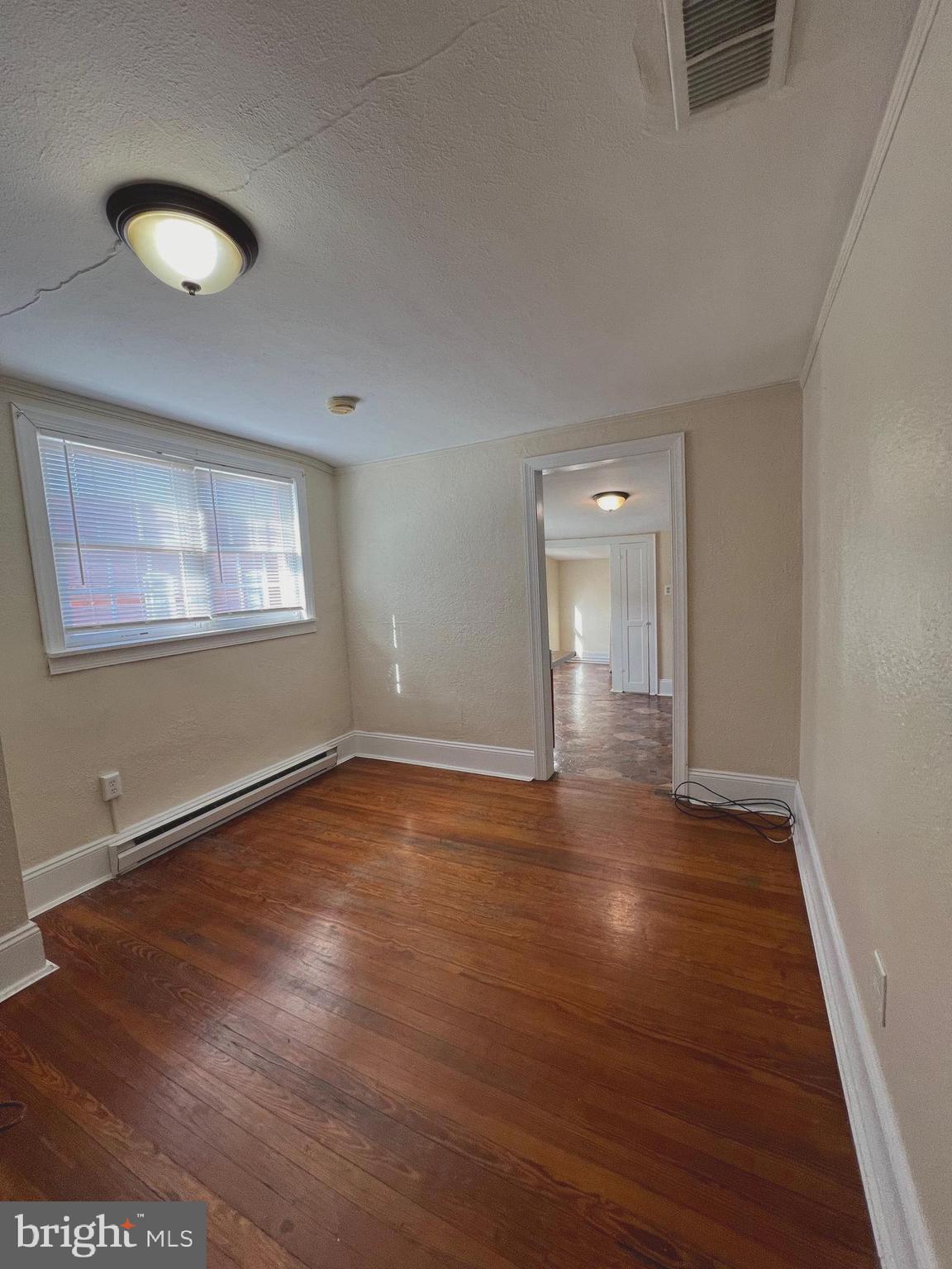 CHARLES TOWN - Residential Lease