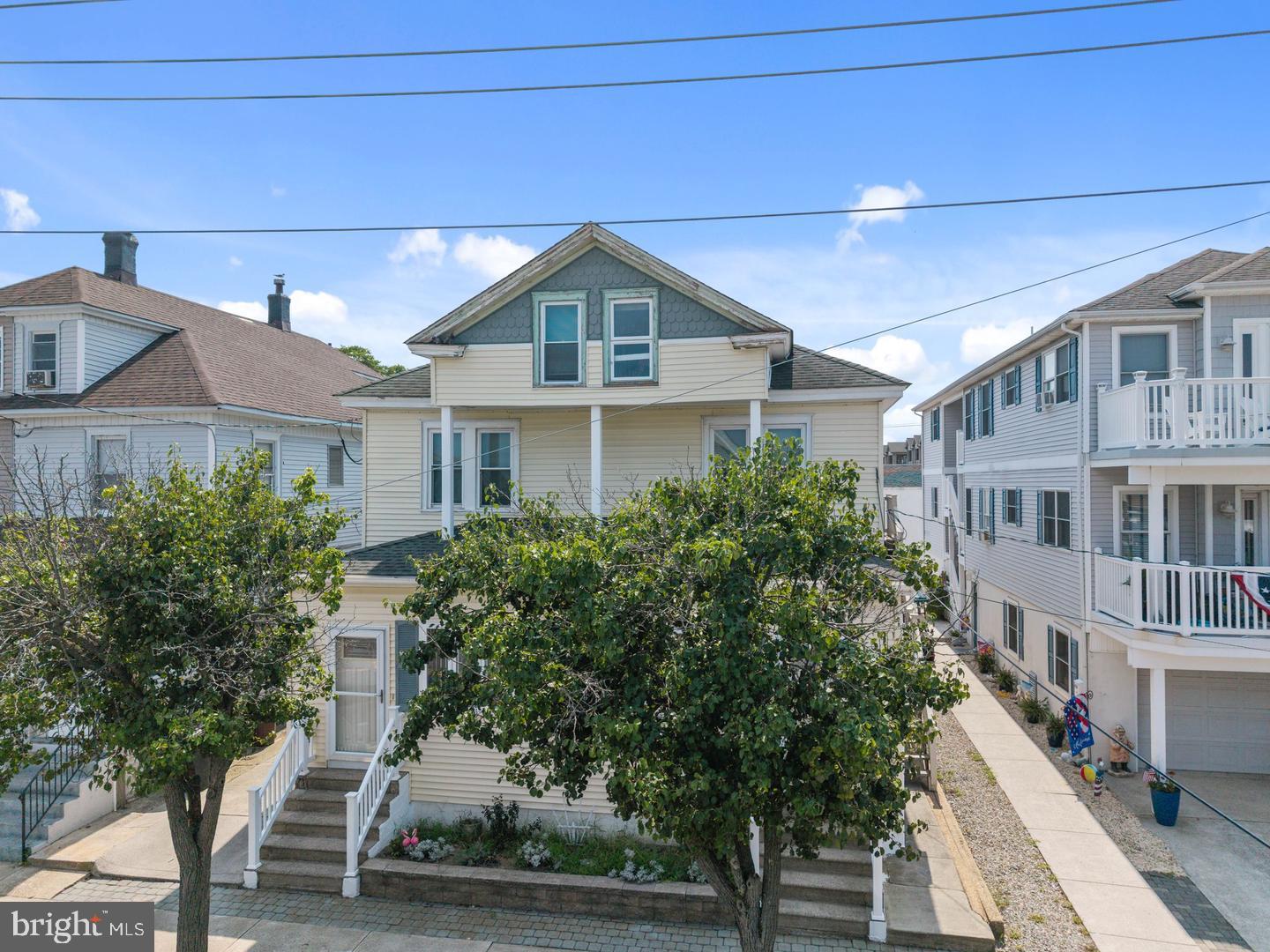 238 W WILDWOOD AVENUE -240