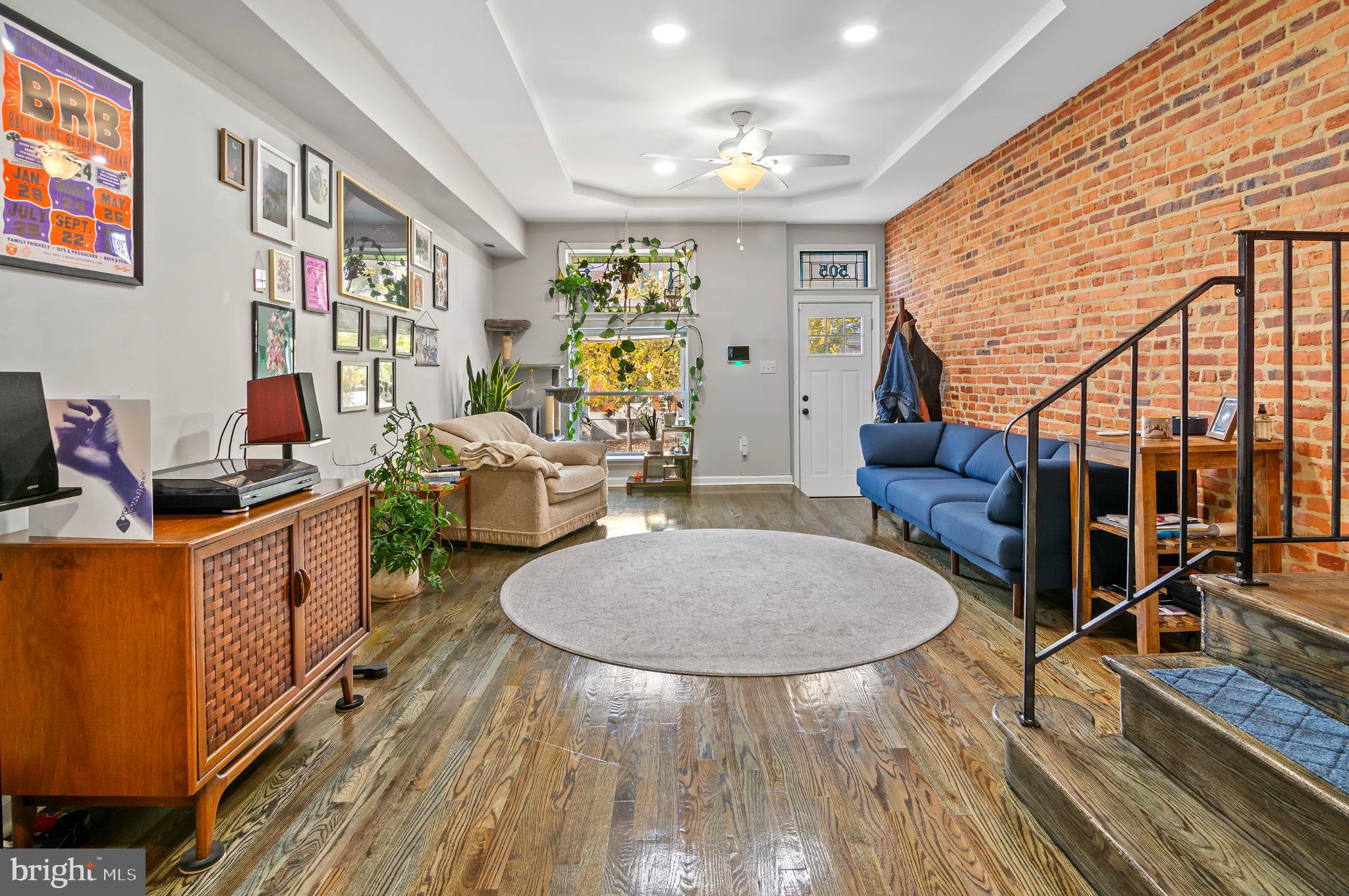 GREEKTOWN - Residential