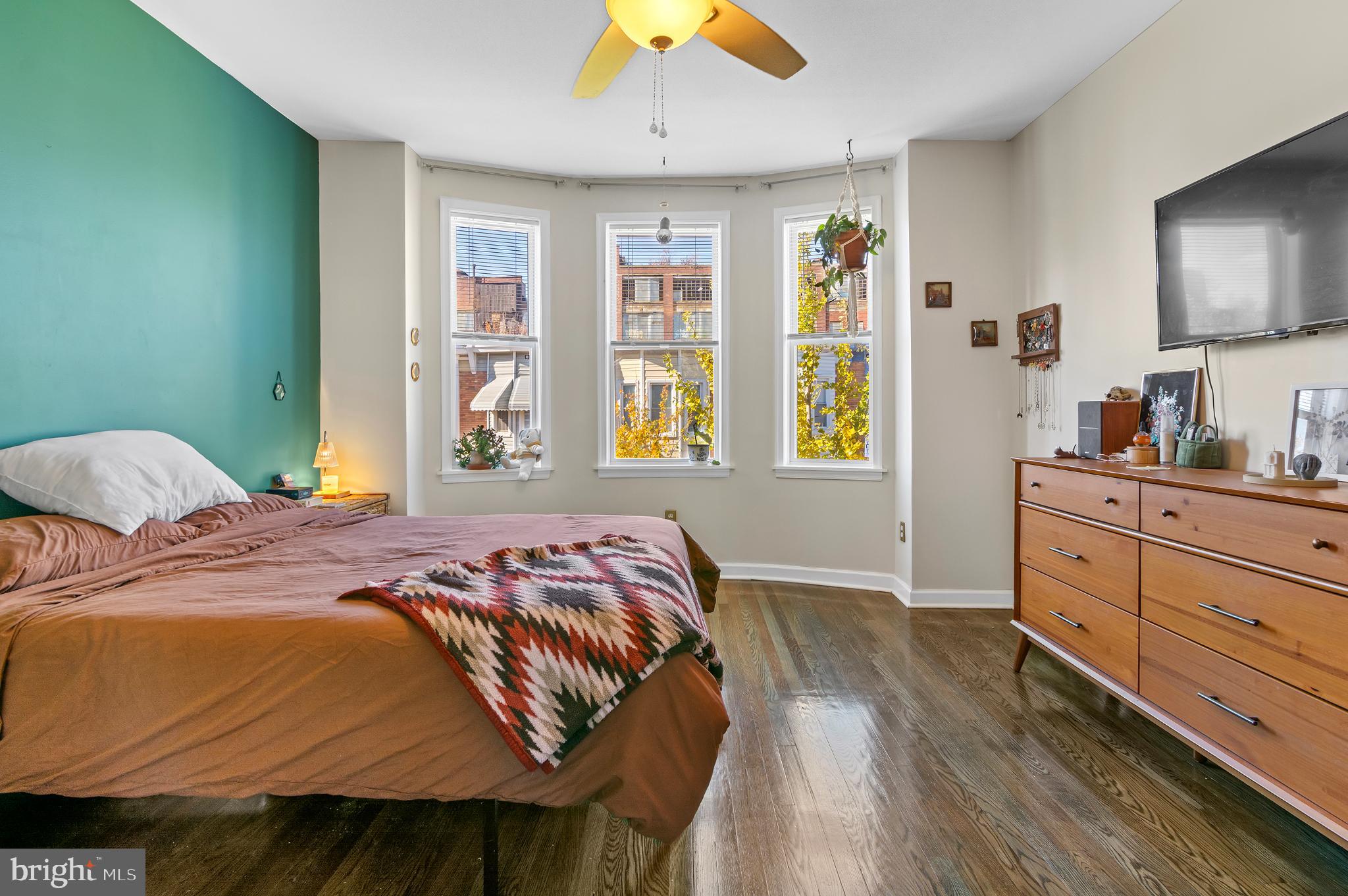 GREEKTOWN - Residential