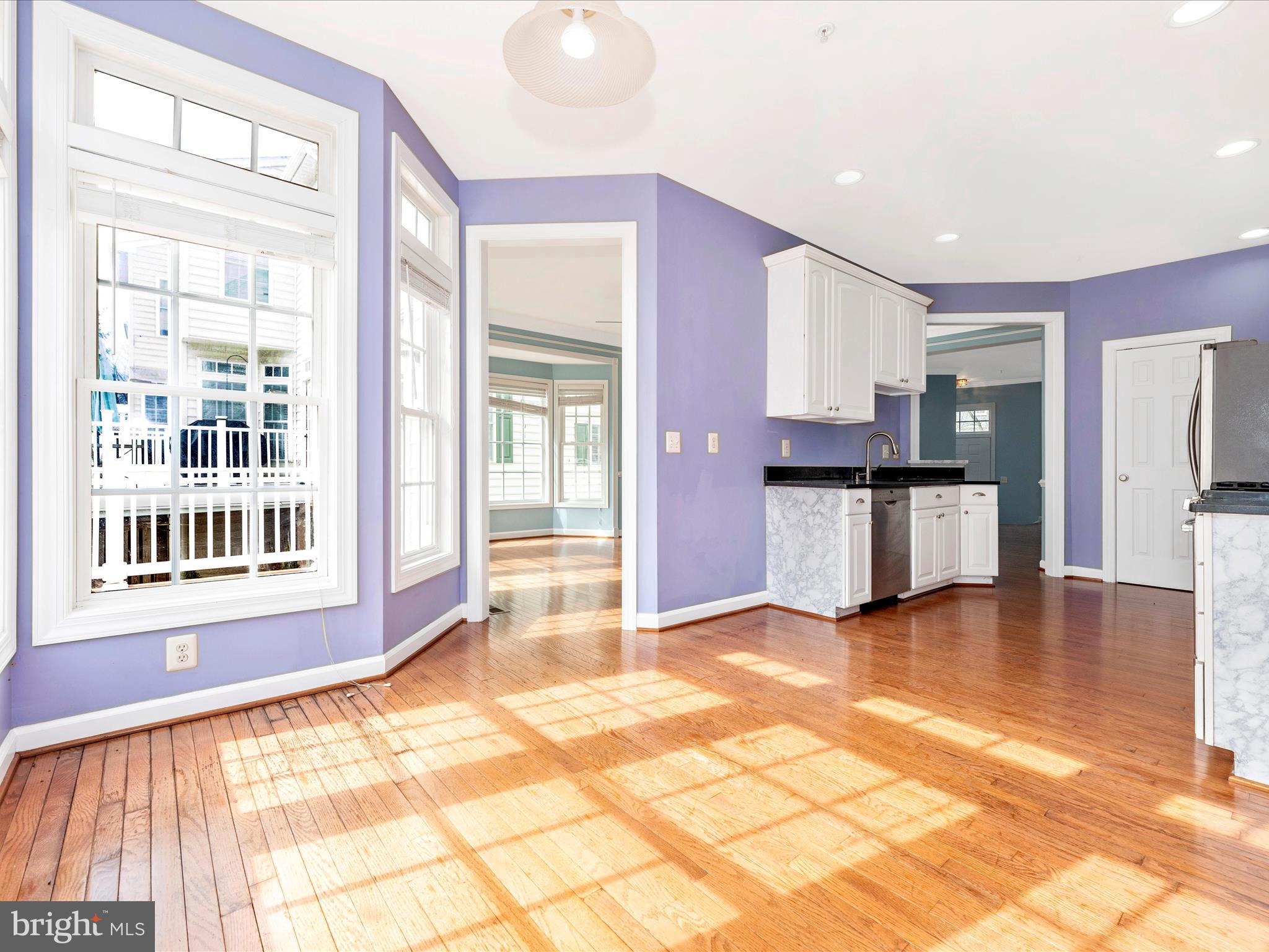 WAVERLY WOODS - Residential