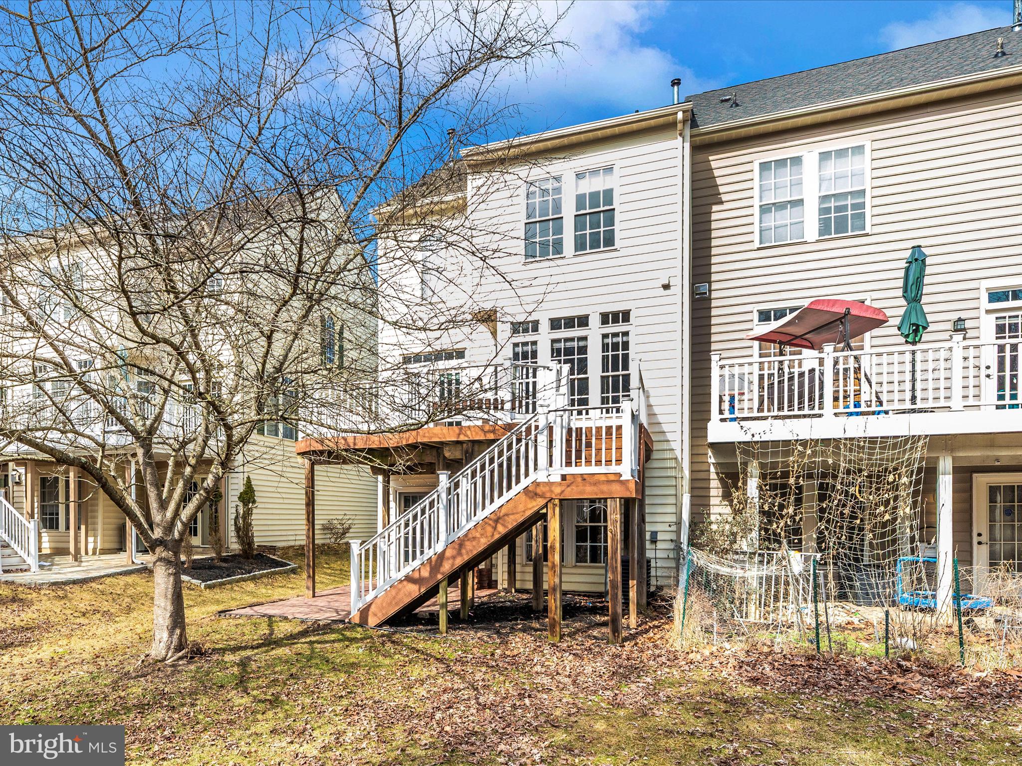 WAVERLY WOODS - Residential