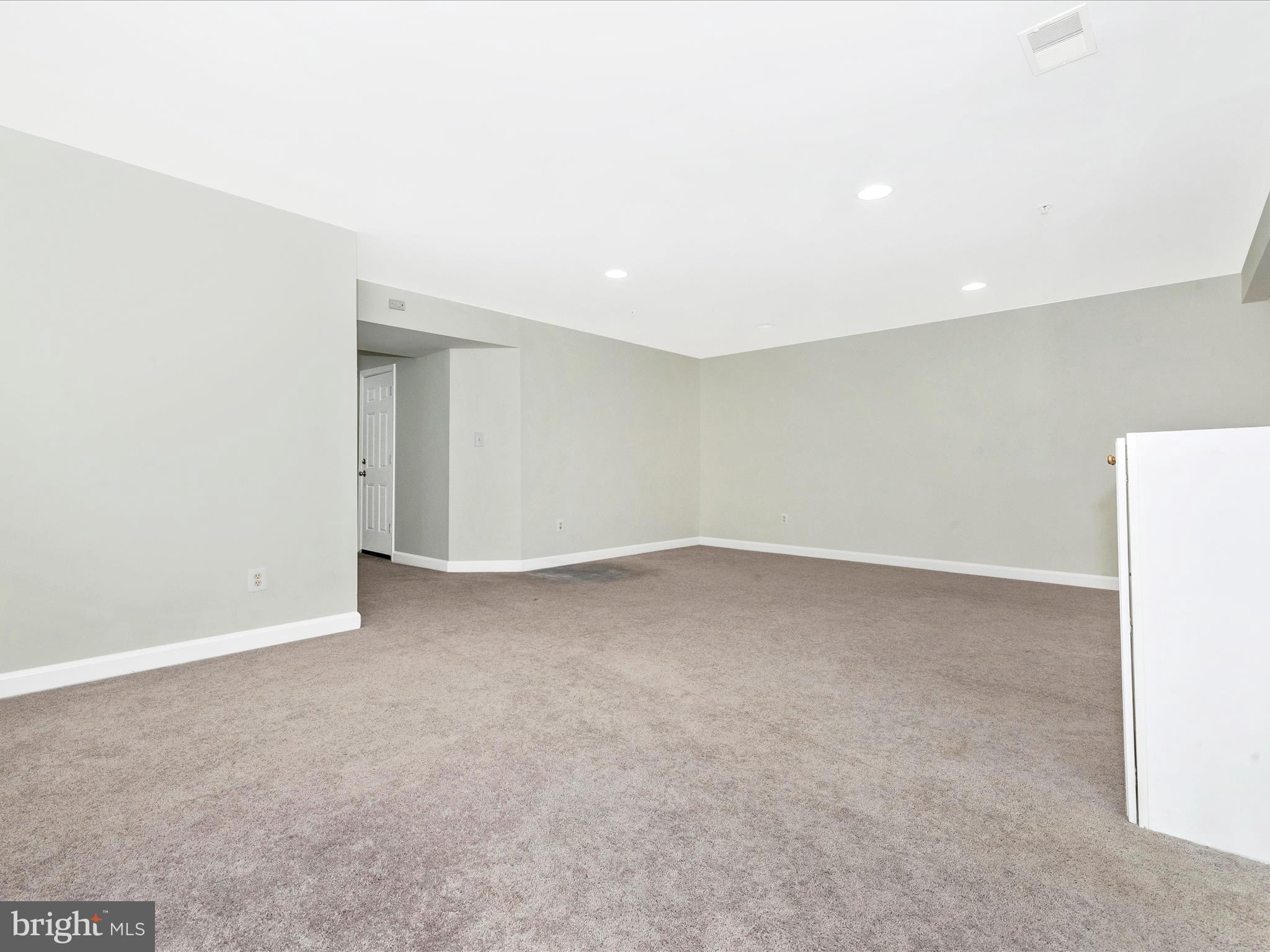 WAVERLY WOODS - Residential