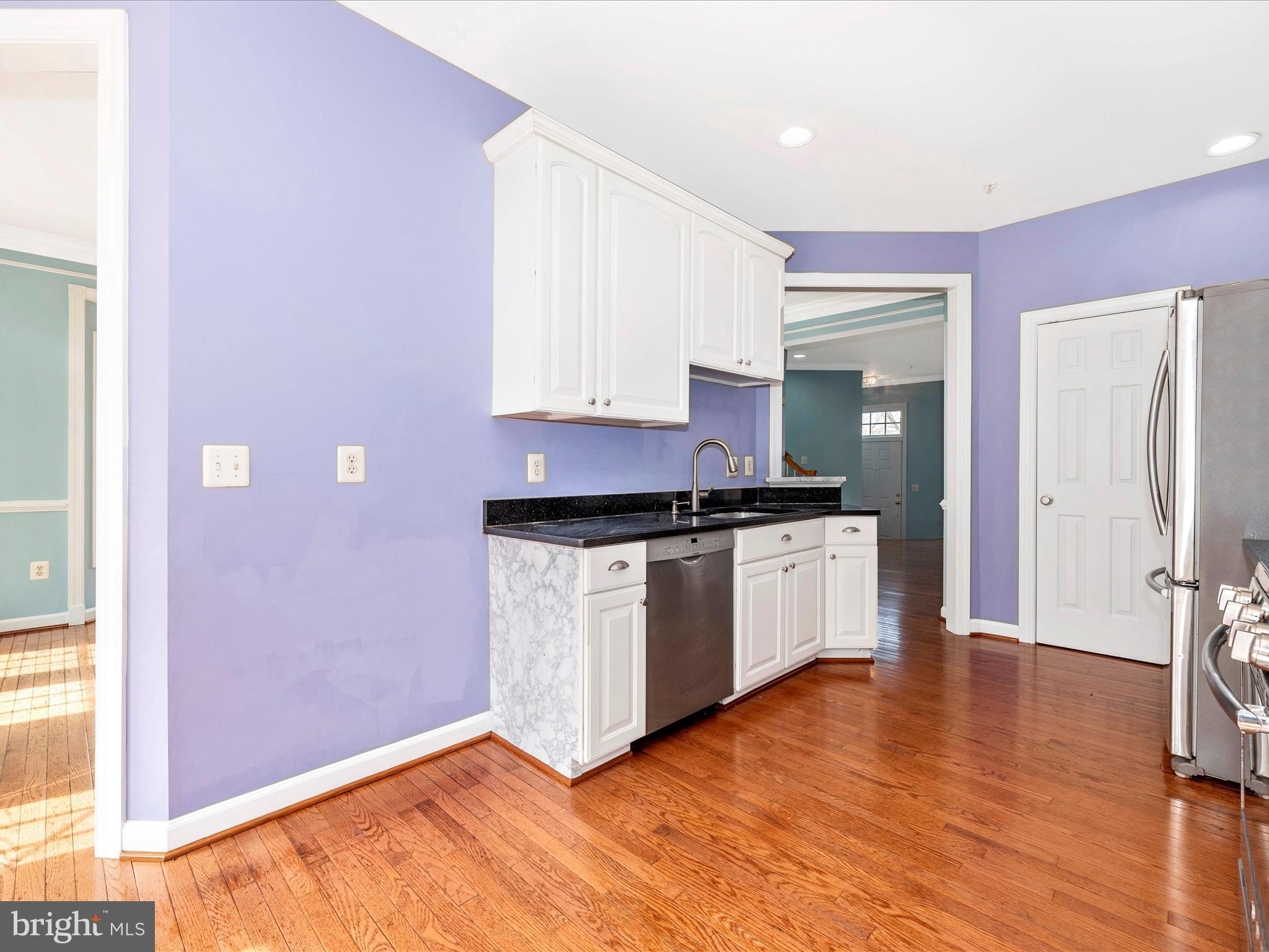 WAVERLY WOODS - Residential