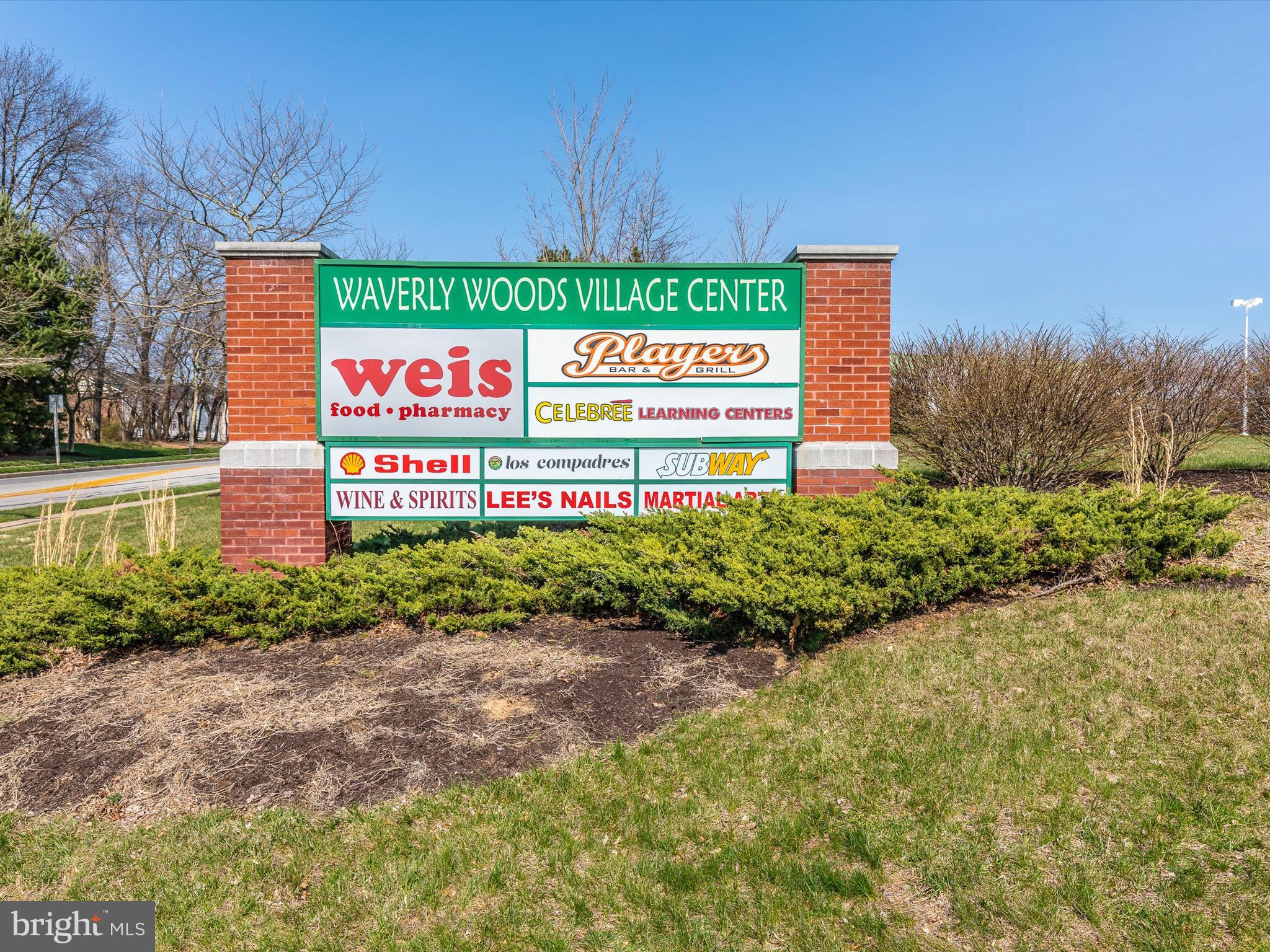 WAVERLY WOODS - Residential