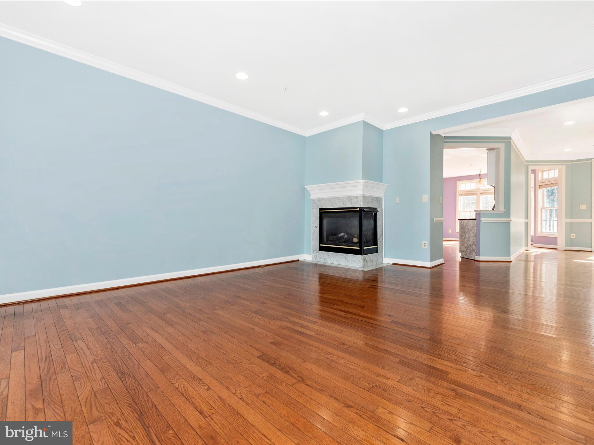 WAVERLY WOODS - Residential