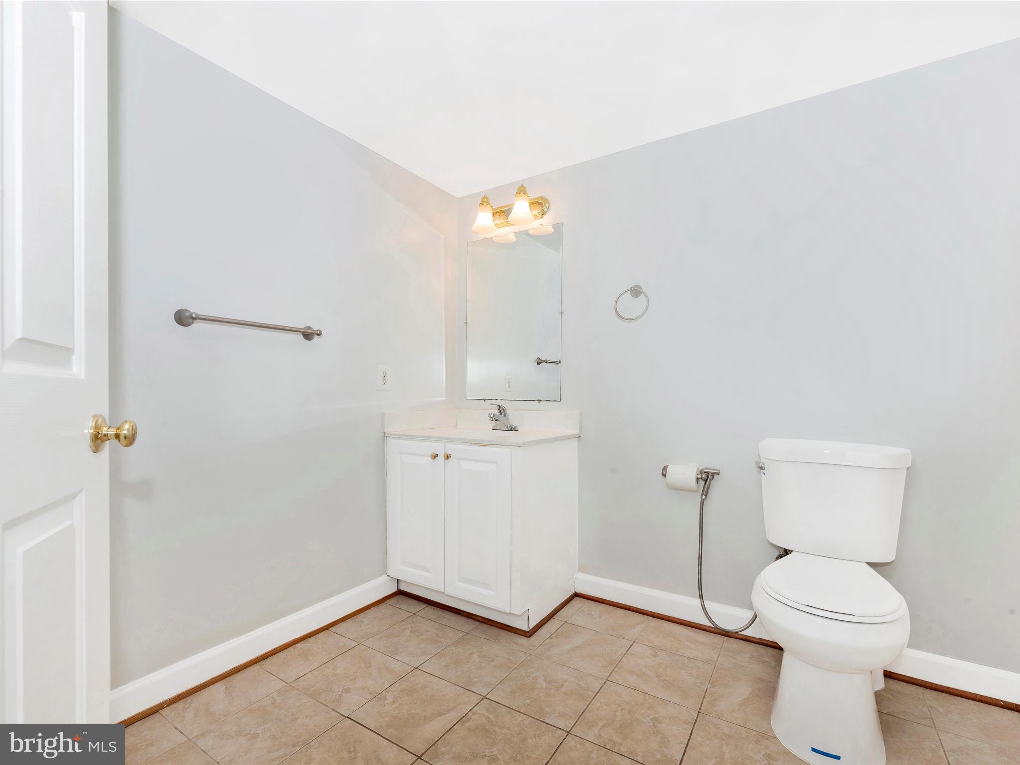 WAVERLY WOODS - Residential