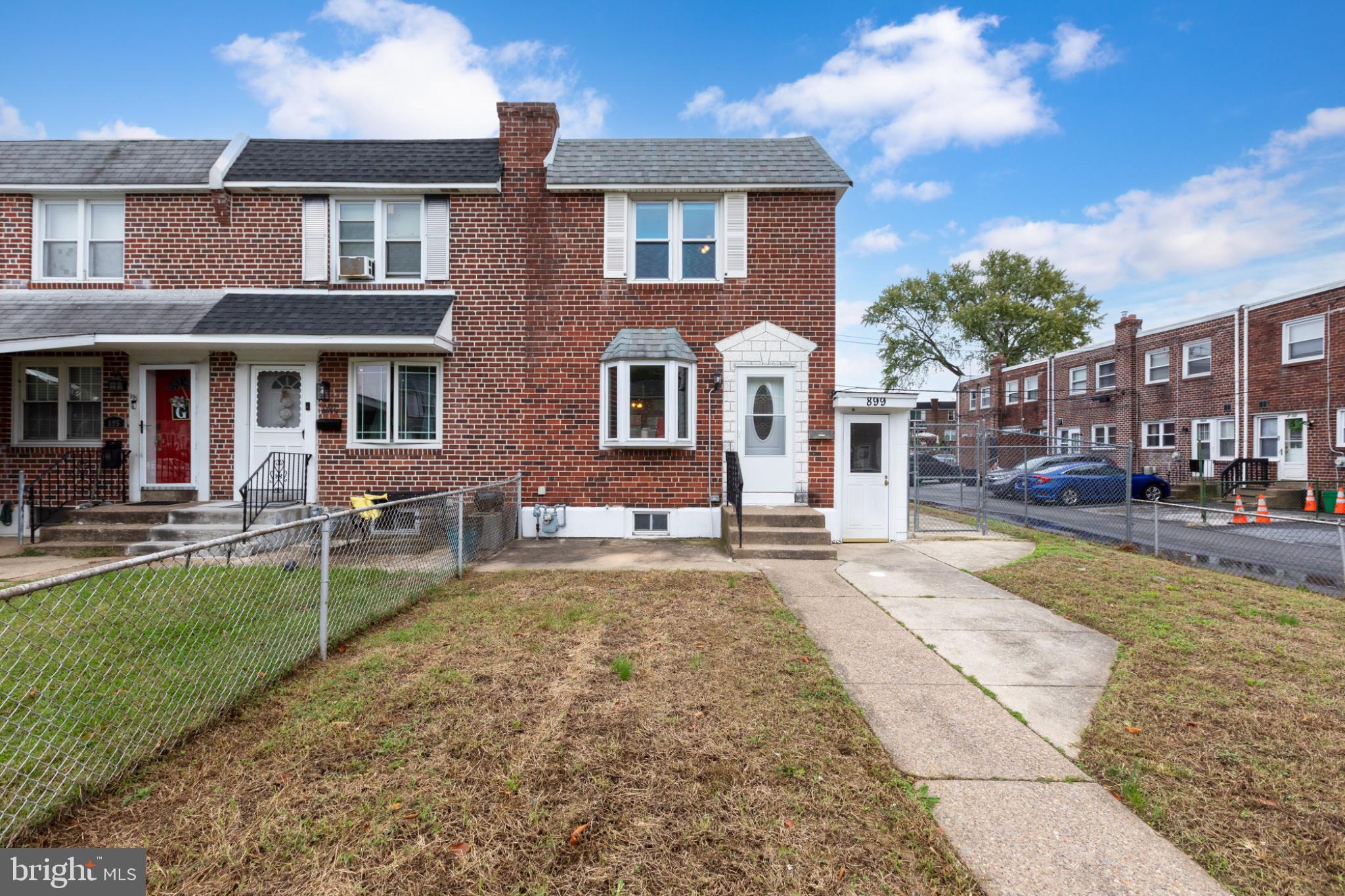 899 TAYLOR DRIVE