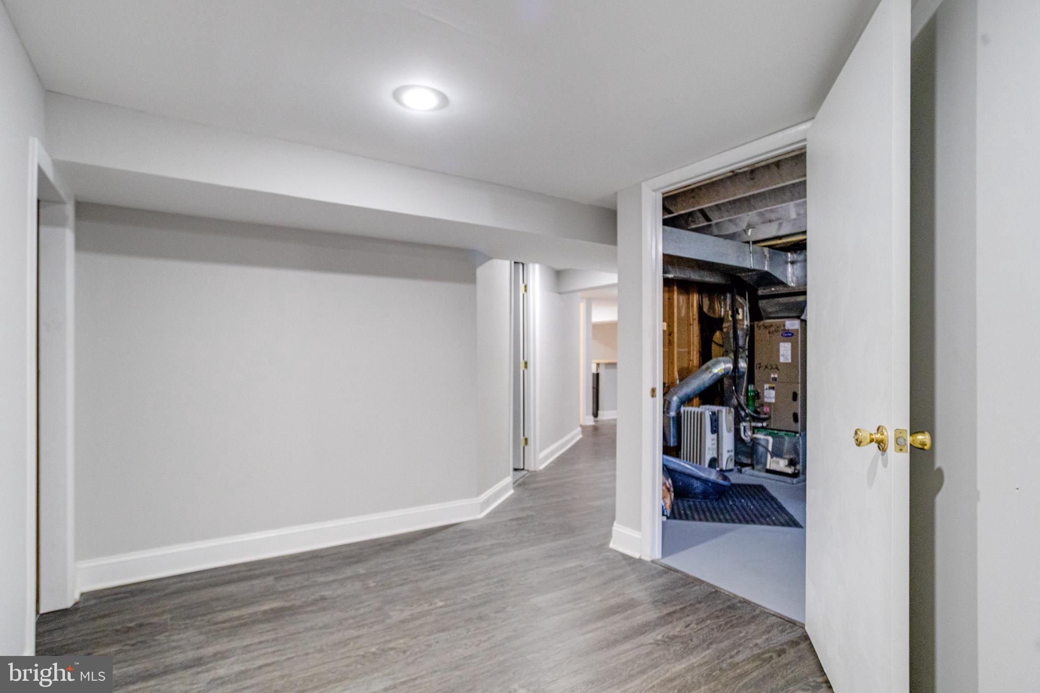 BARBARA HEIGHTS - Residential