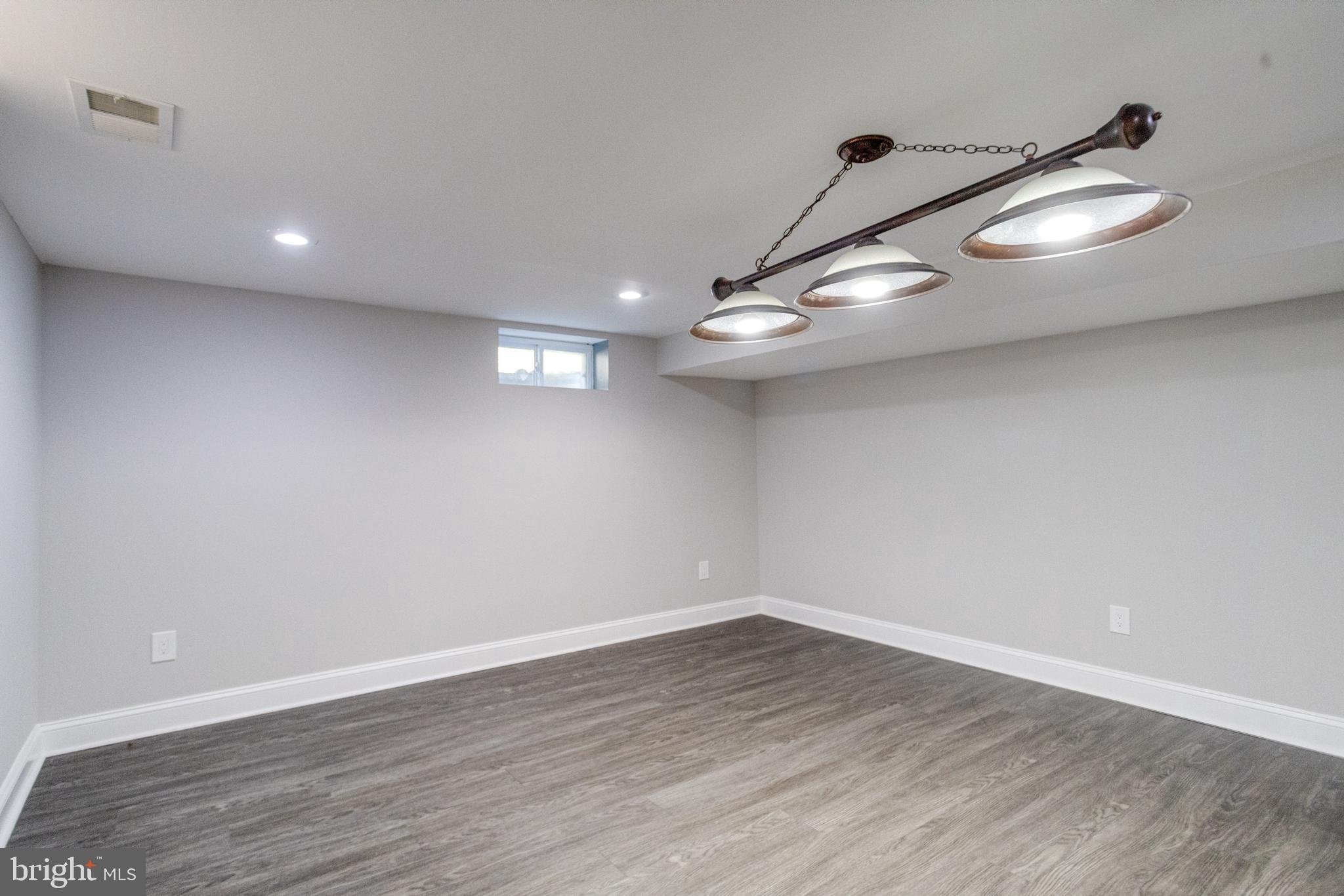 BARBARA HEIGHTS - Residential