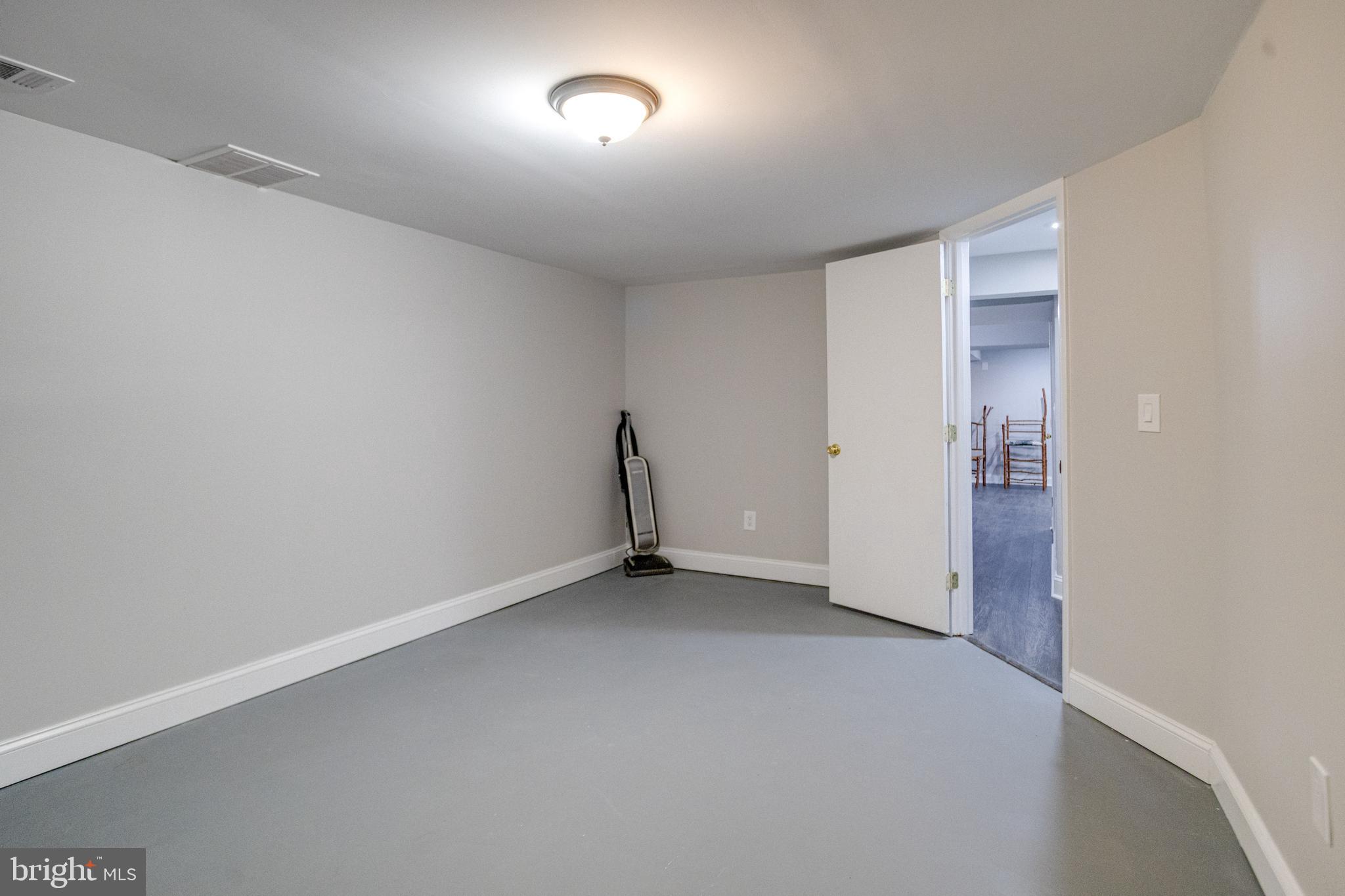 BARBARA HEIGHTS - Residential