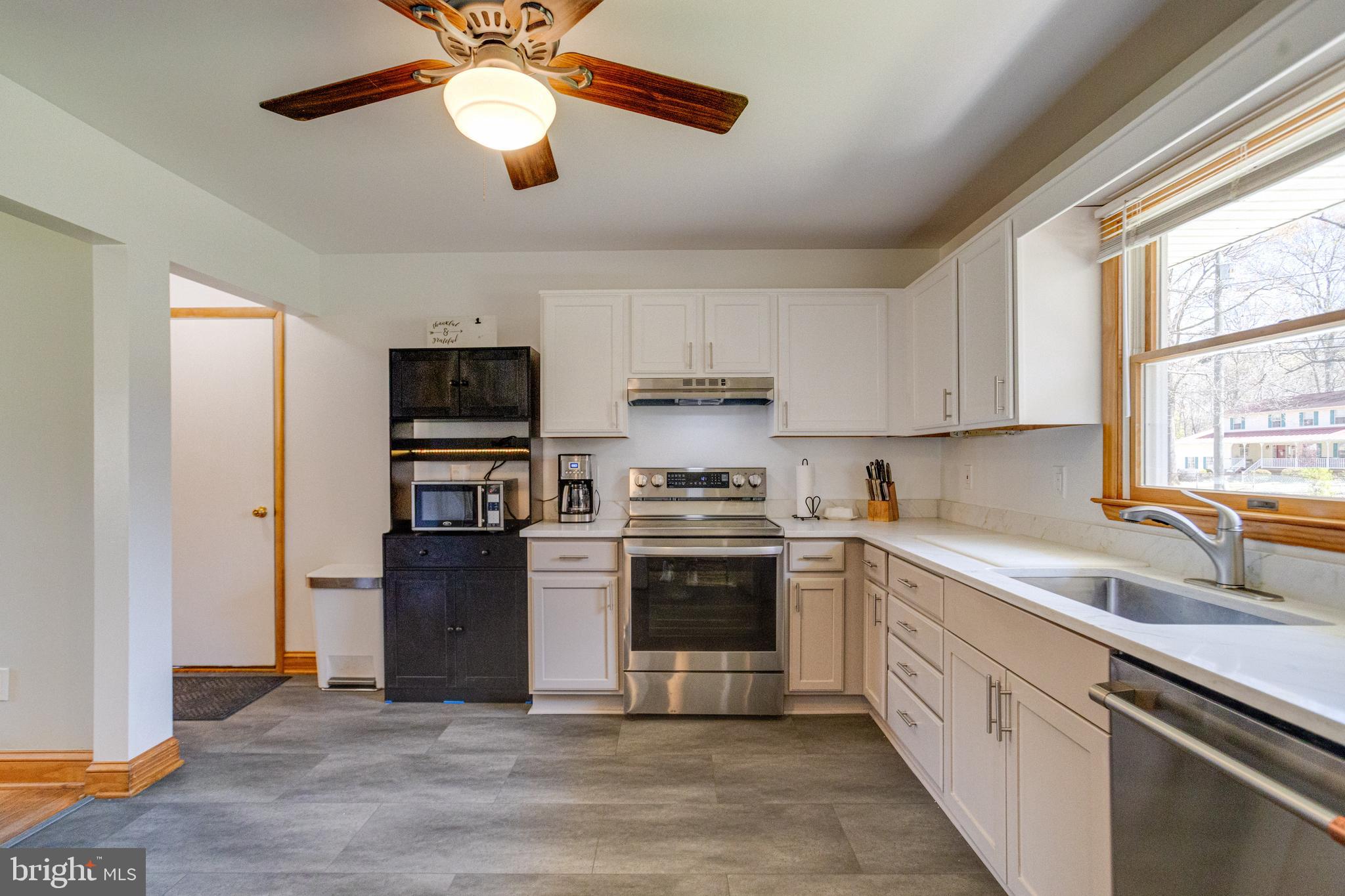 BARBARA HEIGHTS - Residential