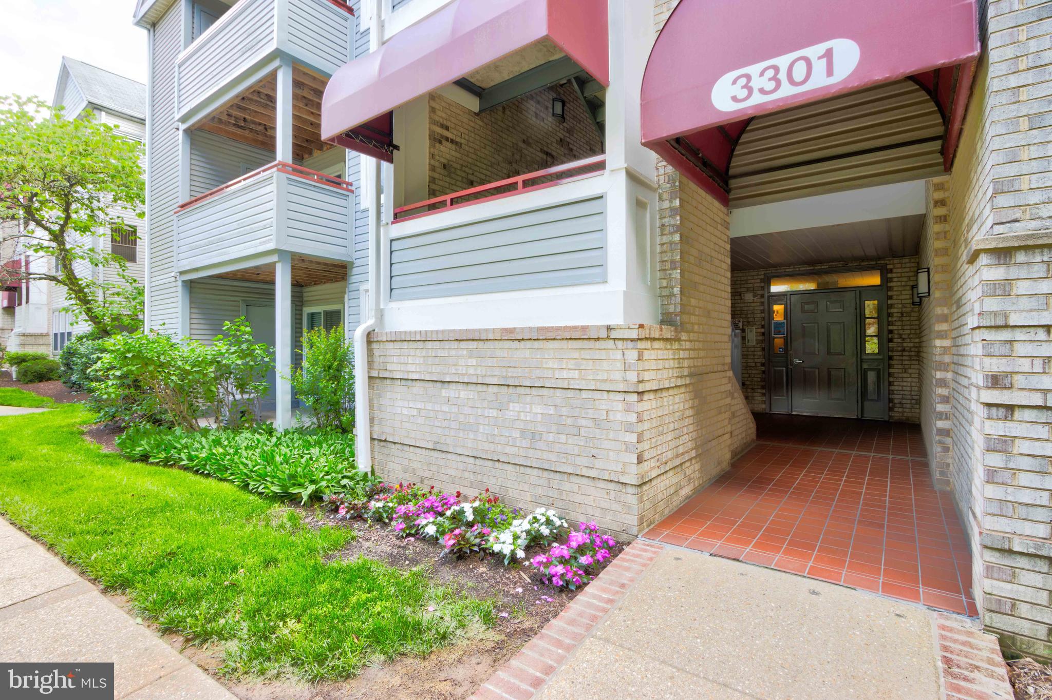 Charming Third Floor Condo in The Vineyards – 3301 Sir Thomas Dr #34, Silver Spring, MD 20904
Nestled in the serene, tree-lined community of The Vineyards, this beautifully updated 2-bedroom, 2-bathroom condo offers a perfect blend of comfort, style, and convenience. Located on the third floor, Unit #34 provides enhanced privacy and security, with only four units per floor and a shared private entrance.
The open-concept layout seamlessly connects the kitchen, dining, and living areas, creating an inviting space for entertaining and daily living. The living room features a cozy fireplace, adding warmth and charm.
Enjoy cooking in the updated kitchen equipped with granite countertops and upgraded finishes, perfect for culinary enthusiasts.
Step out onto the generous-sized deck, offering a peaceful retreat with views of the surrounding greenery—ideal for relaxation and outdoor gatherings.
The primary bedroom boasts a private en-suite bathroom, providing a personal sanctuary. The second bedroom is equally spacious and versatile.
Additional Amenities include a private storage unit exclusive to the condo owner, enhancing your storage options.
Residents have access to a community pool, fitness center, and party room, promoting an active and social lifestyle.
Situated off Route 29 and near the ICC, the condo offers easy access to major commuter routes, including I-95 and I-270.
Enjoy the close proximity to shopping centers, dining options, and parks such as Fairland Regional Park and Maydale Conservation Park, perfect for outdoor enthusiasts.
Experience the perfect blend of tranquility and modern living in this exceptional condo. Schedule your private tour today and make 3301 Sir Thomas Dr #34 your new home!
This condo community is not FHA approved. Conventional loans or cash offers, please.