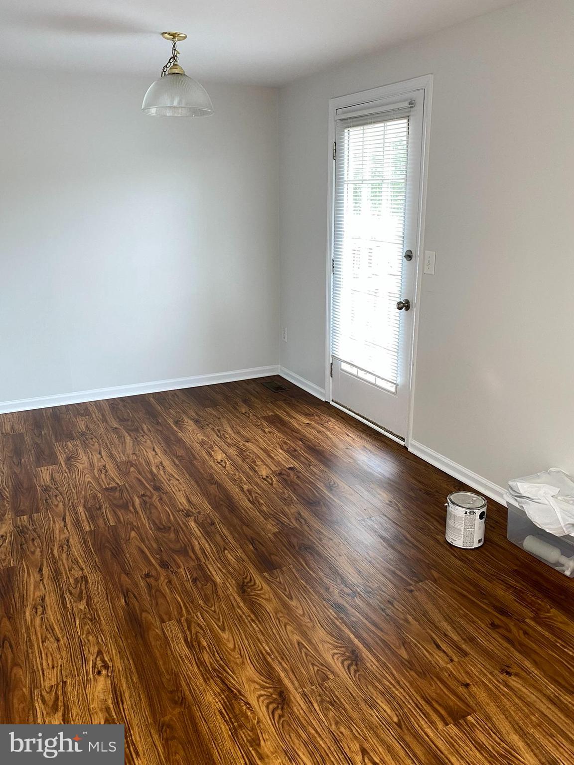 STONE RIVER - Residential Lease