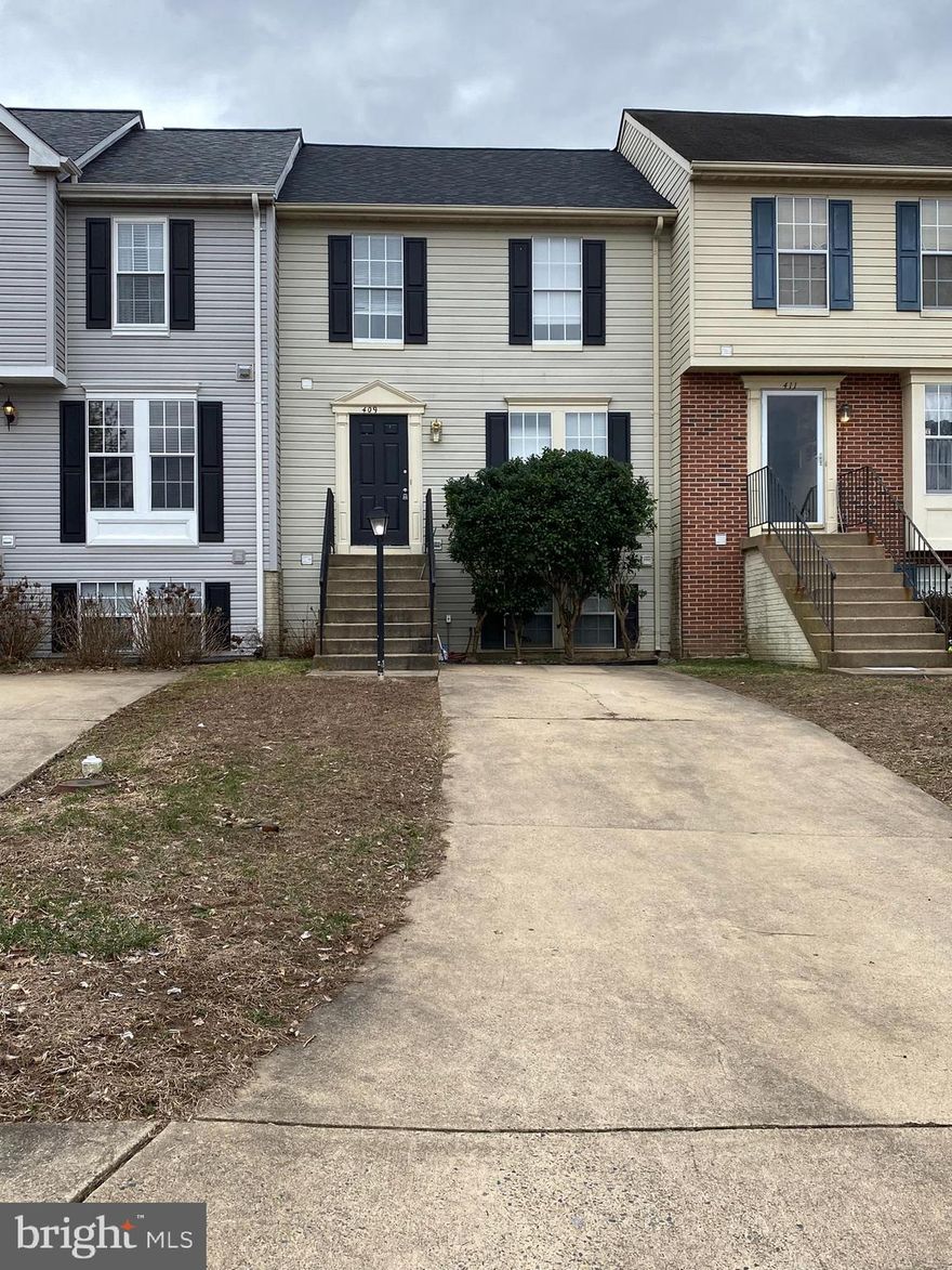 Spacious & Bright 3-bedroom, 2.5-bathroom townhouse located conveniently in Stafford. This home features 3 fully finished levels. The kitchen spacious and bright and has a small area for breakfast nook.  Large deck off kitchen. Large light filled Family Room with pass through from kitchen. Upper level with primary bedroom that has lots of closet space and ceiling fan. Two other bedrooms with overhead lighting. Bright finished basement with Large Rec Room and half bath. House has driveway with space for 2 cars. Brand new carpet and paint throughout. Convenient LOCATION and Short commute to commuter lot, Quantico, Government Island walking trails/park, restaurants and shopping.