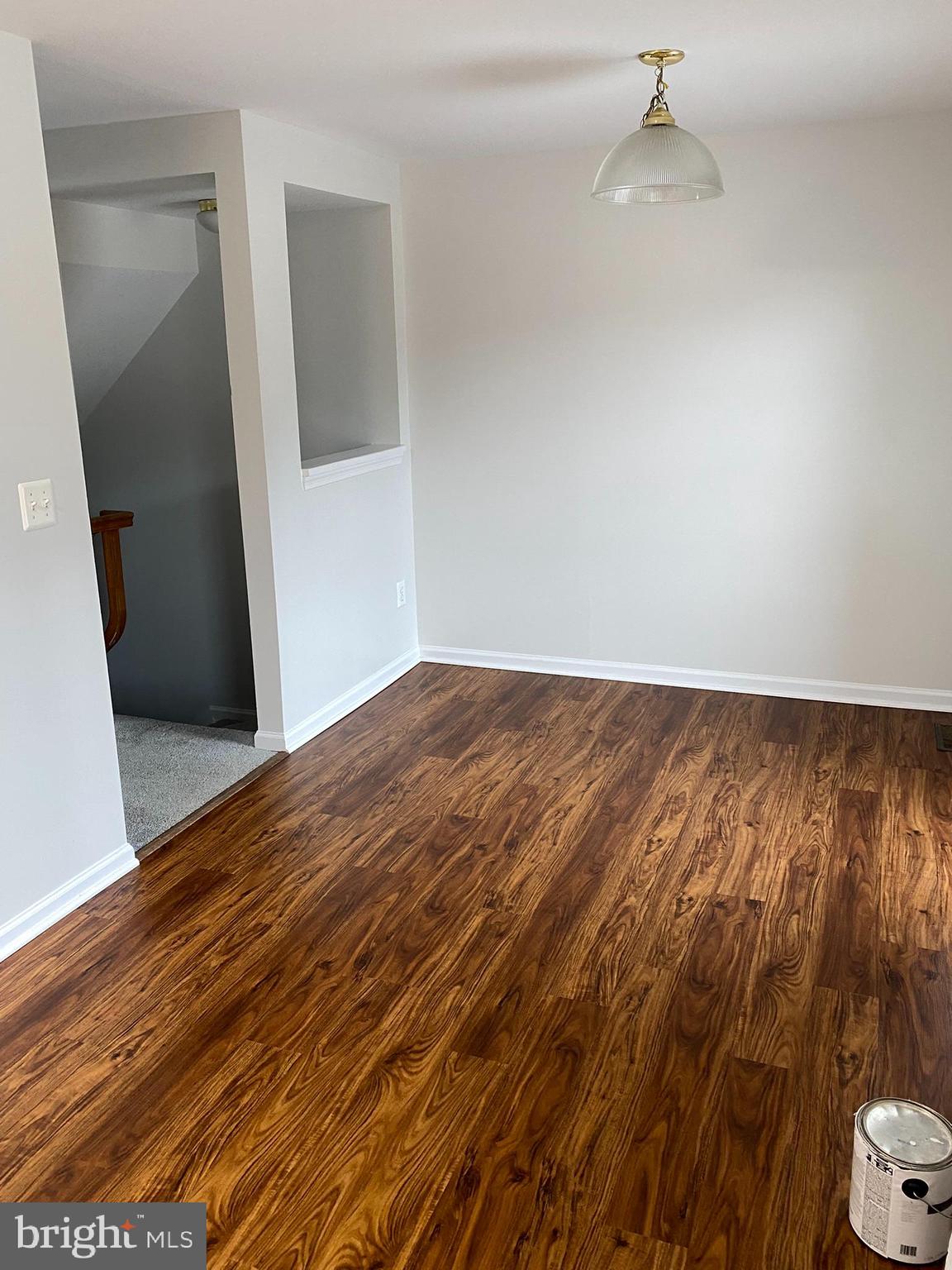 STONE RIVER - Residential Lease