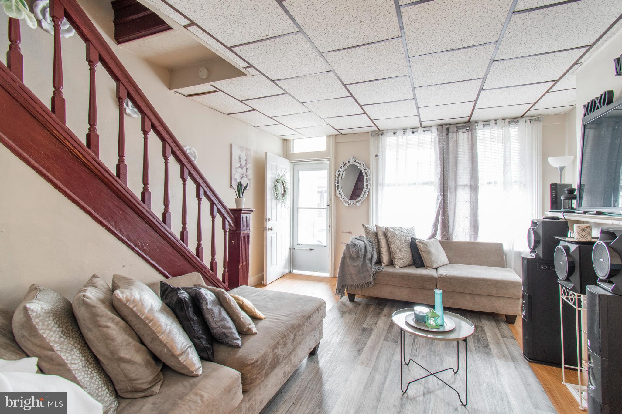 KENSINGTON - Residential