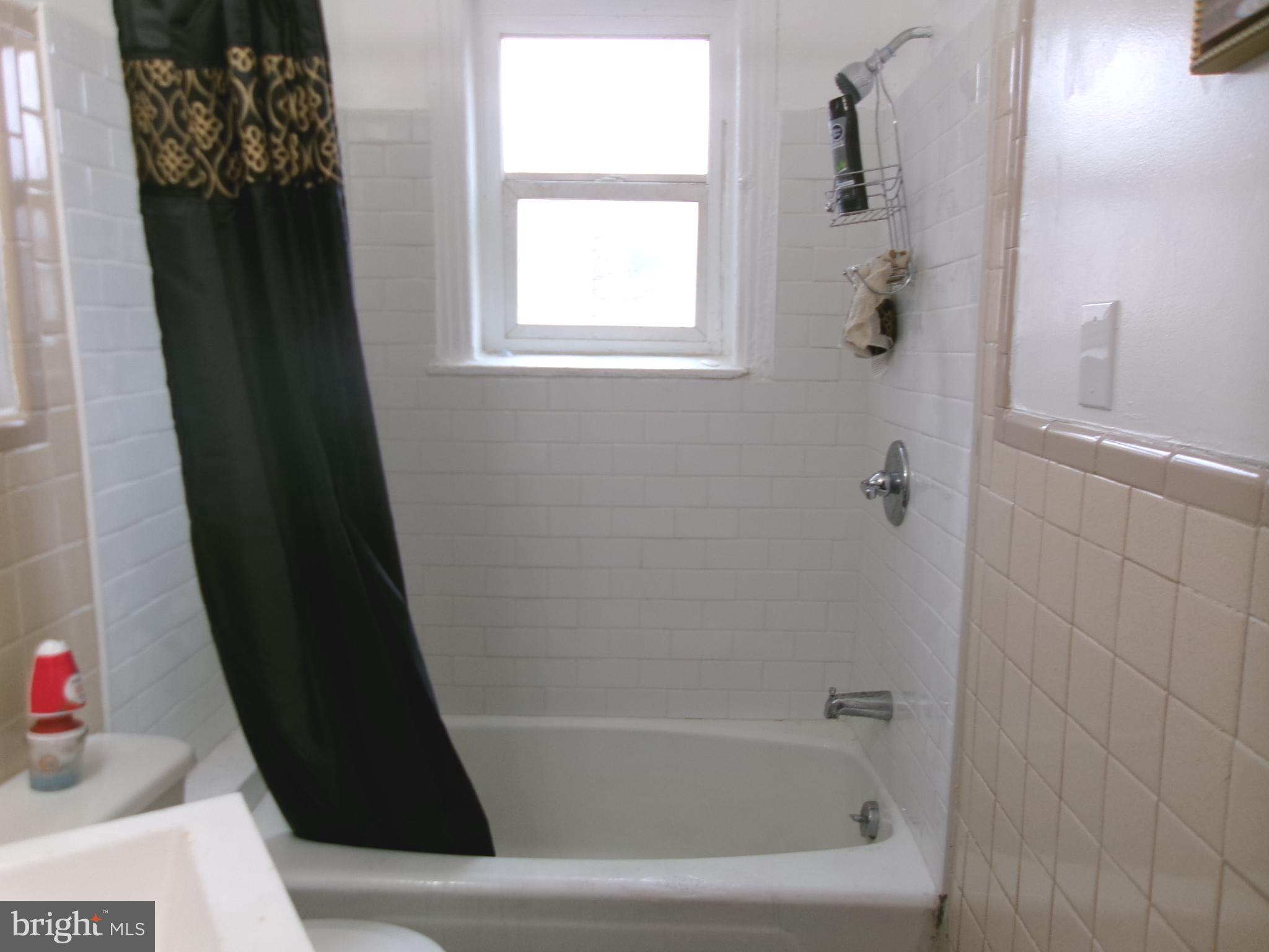 KENSINGTON - Residential