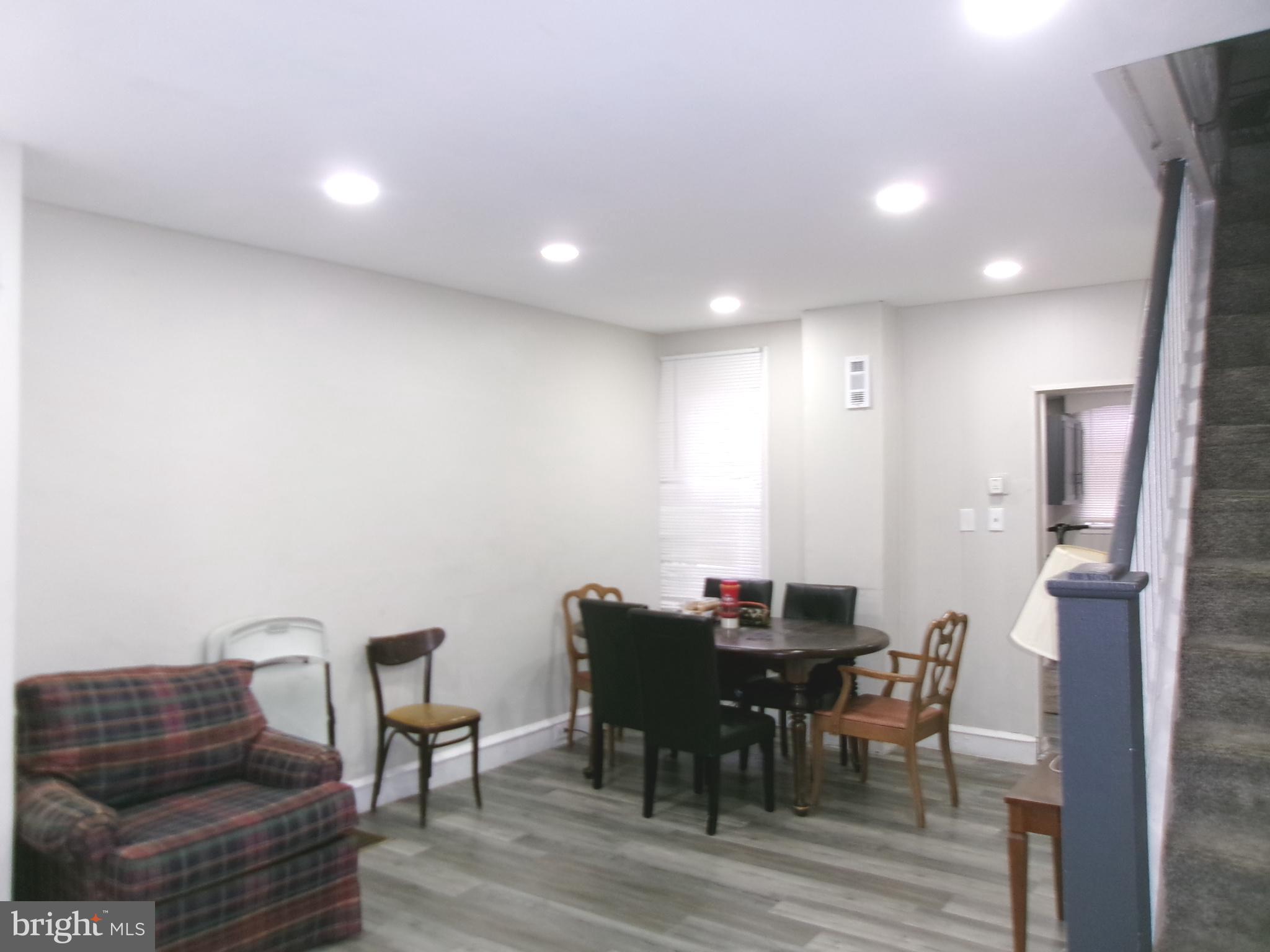 KENSINGTON - Residential