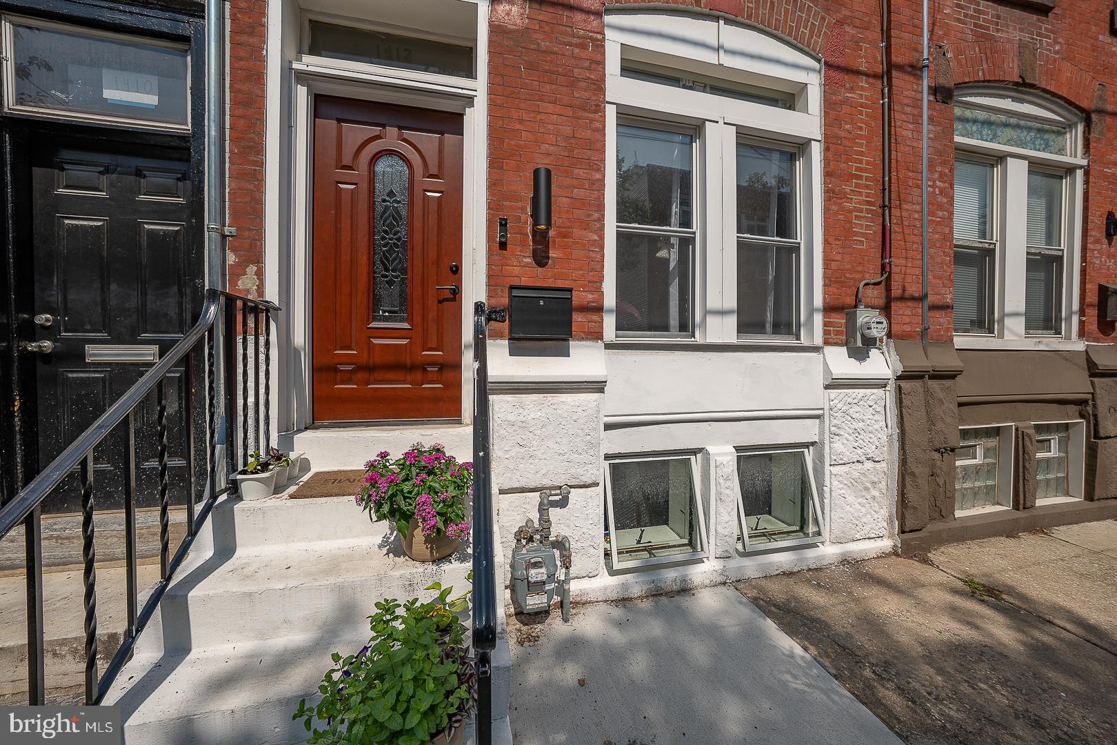 1412 N 4TH STREET N
