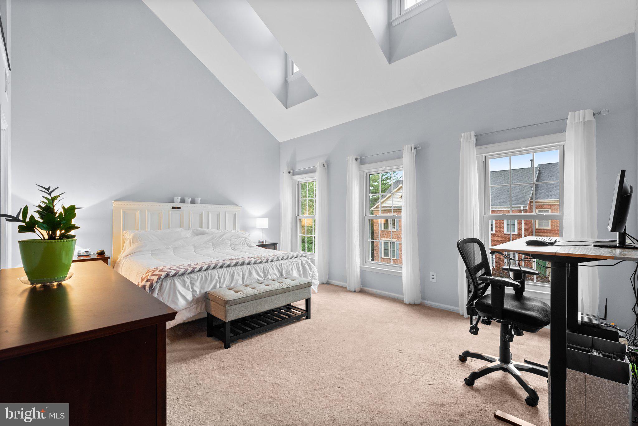 DECOVERLY ADVENTURE - Residential