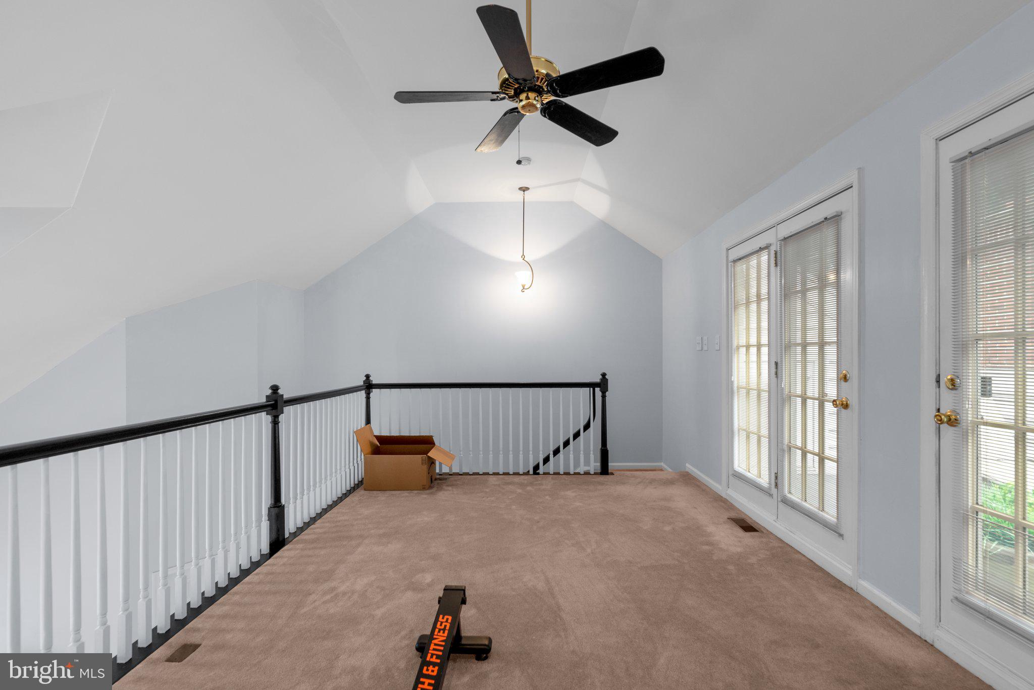 DECOVERLY ADVENTURE - Residential