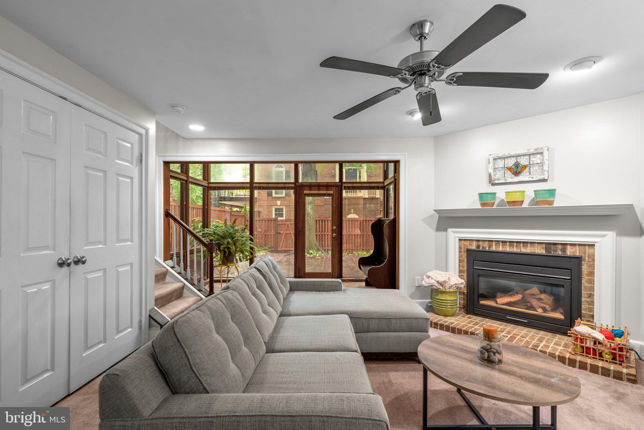 DECOVERLY ADVENTURE - Residential