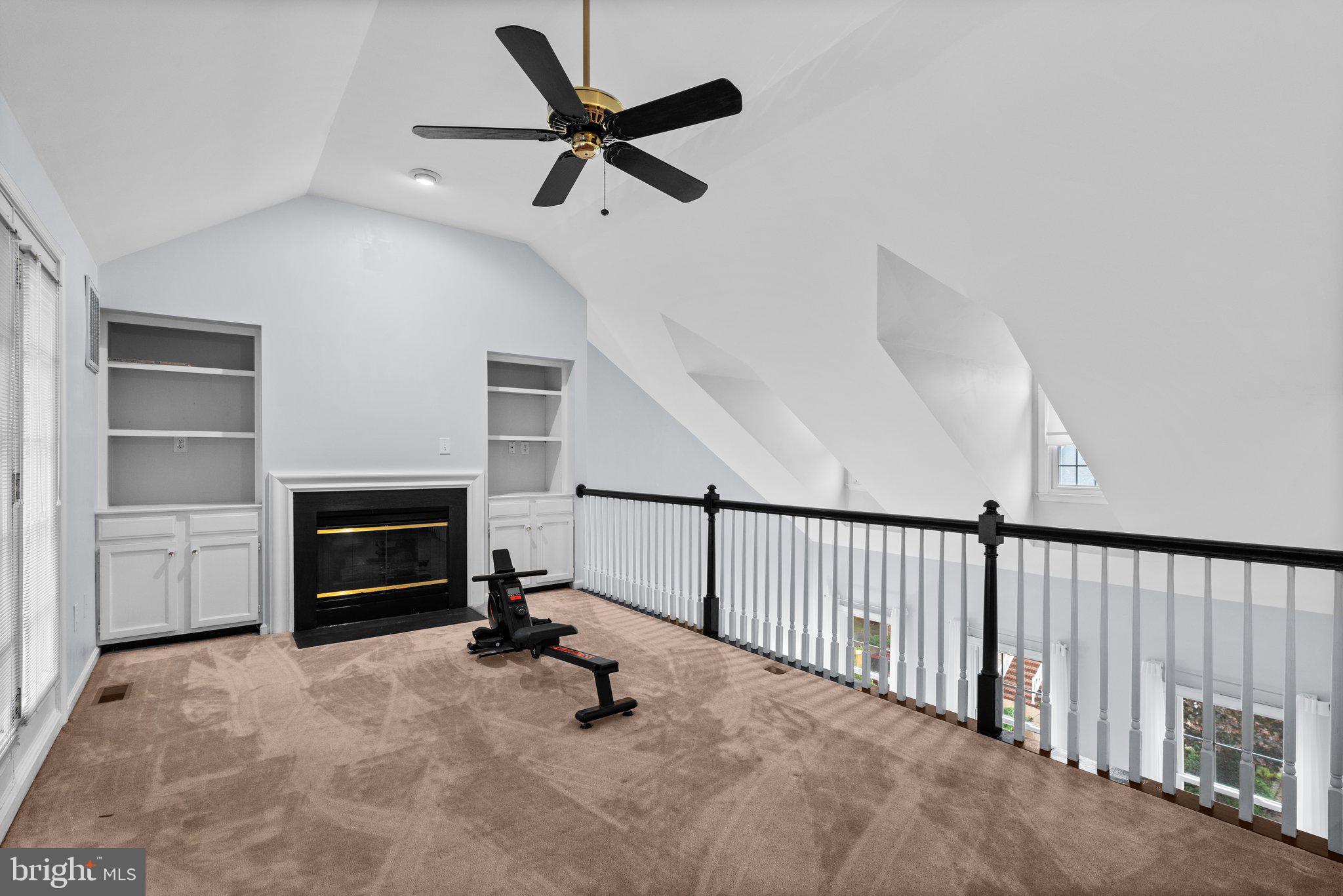 DECOVERLY ADVENTURE - Residential