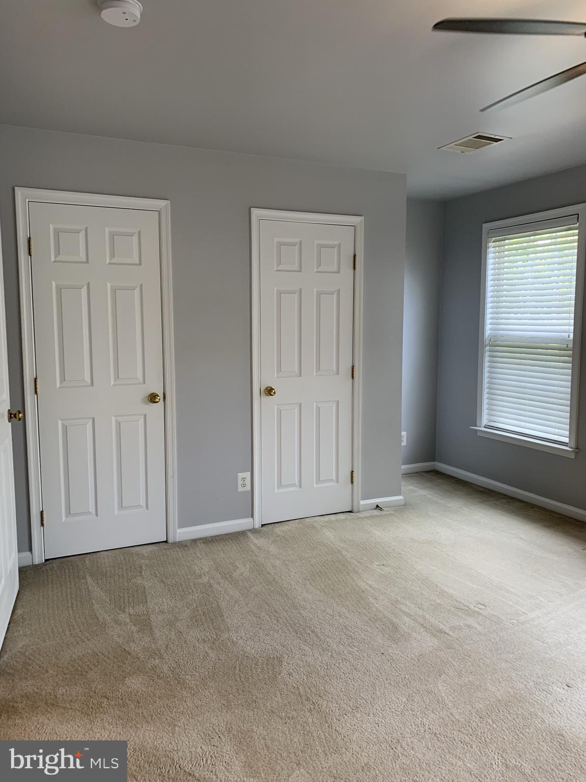 OVERLOOK - Residential Lease