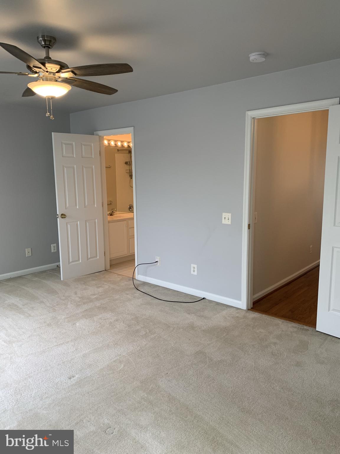 OVERLOOK - Residential Lease