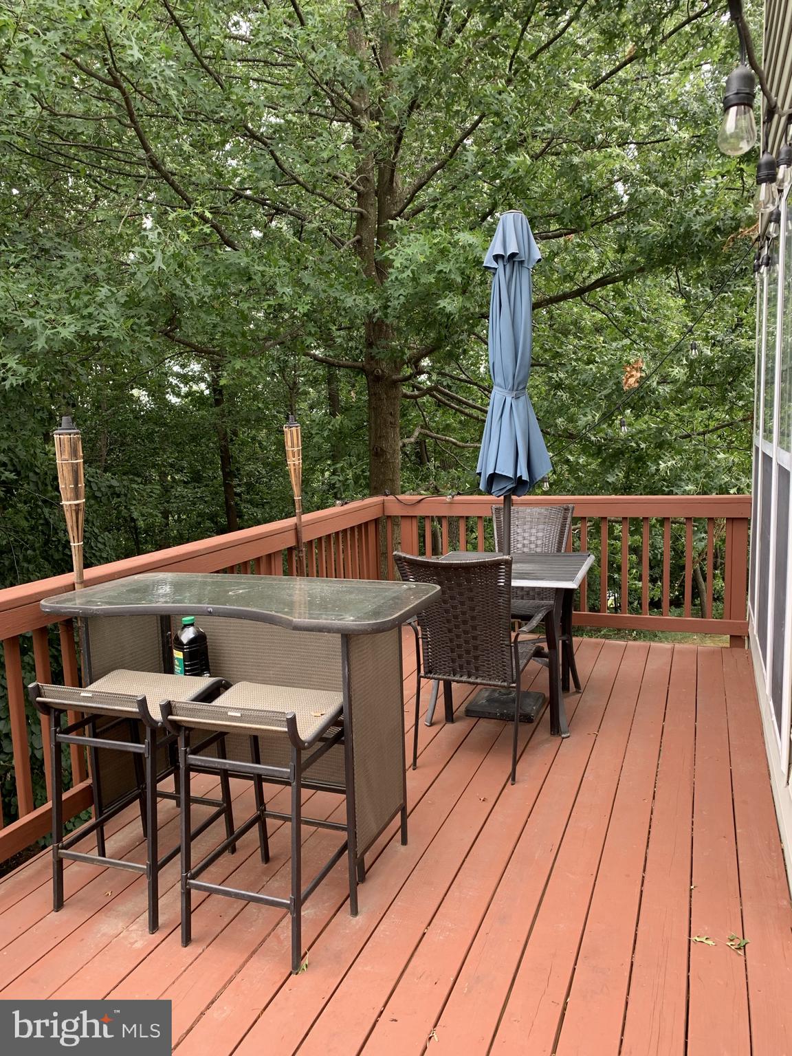 OVERLOOK - Residential Lease