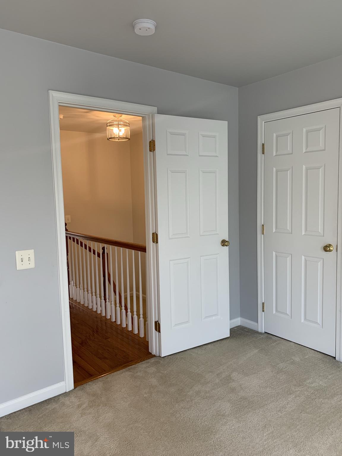 OVERLOOK - Residential Lease