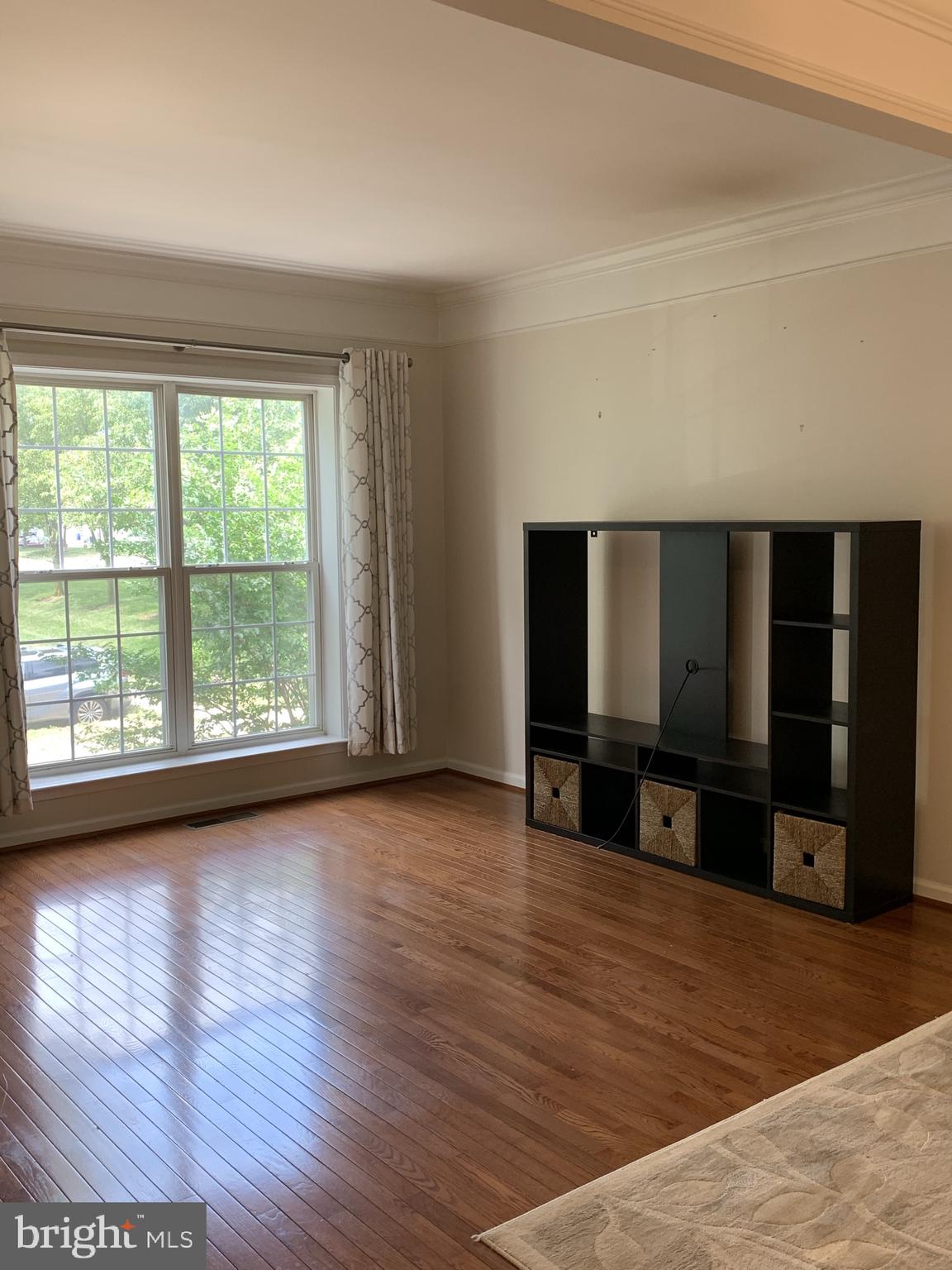 OVERLOOK - Residential Lease