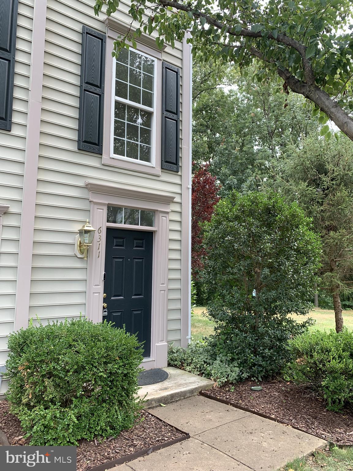 OVERLOOK - Residential Lease