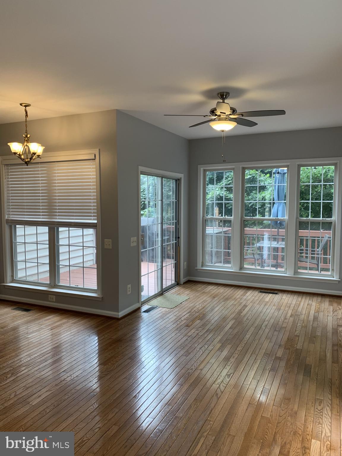 OVERLOOK - Residential Lease