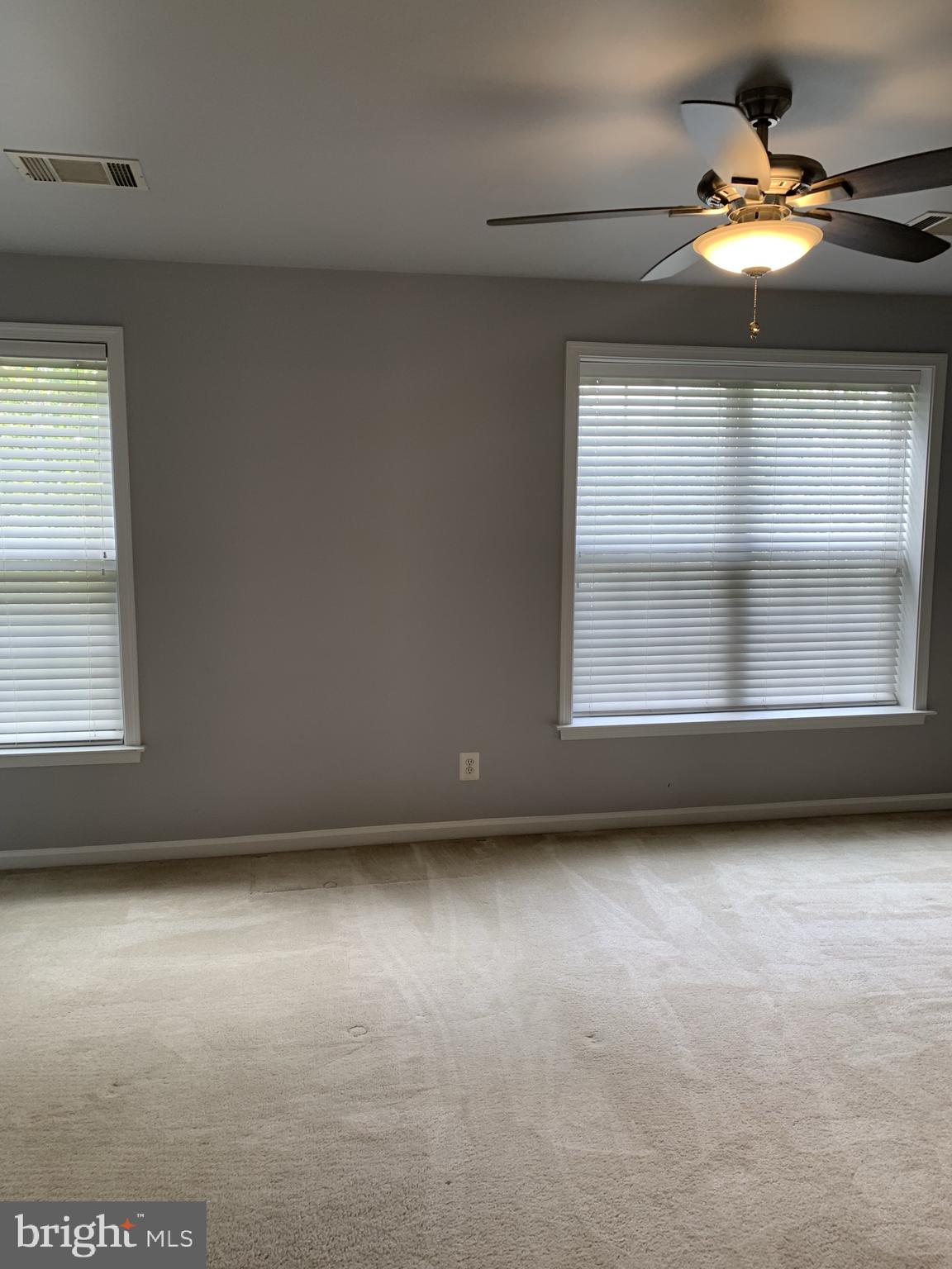 OVERLOOK - Residential Lease