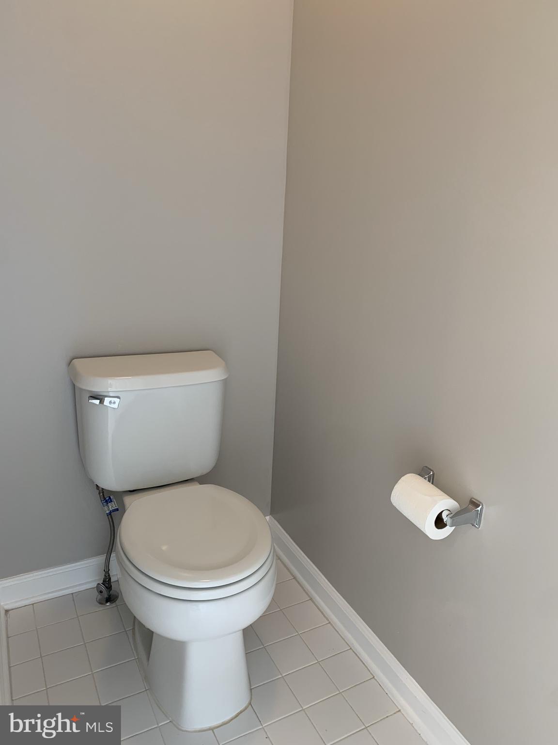 OVERLOOK - Residential Lease