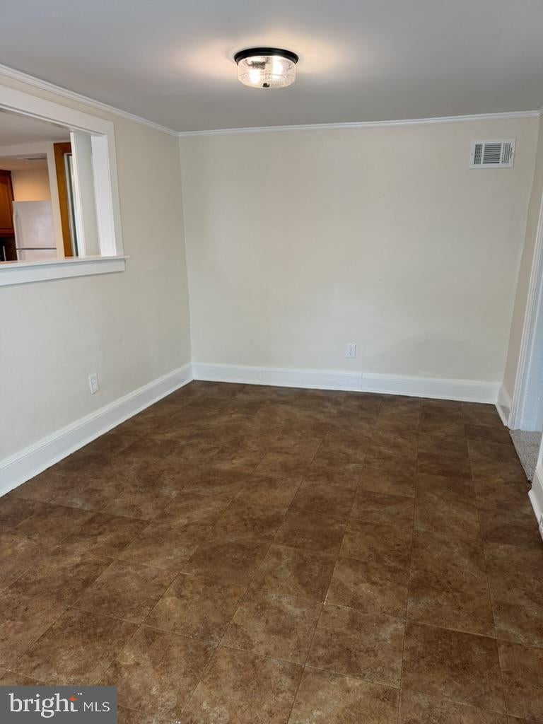 513 E WALNUT STREET